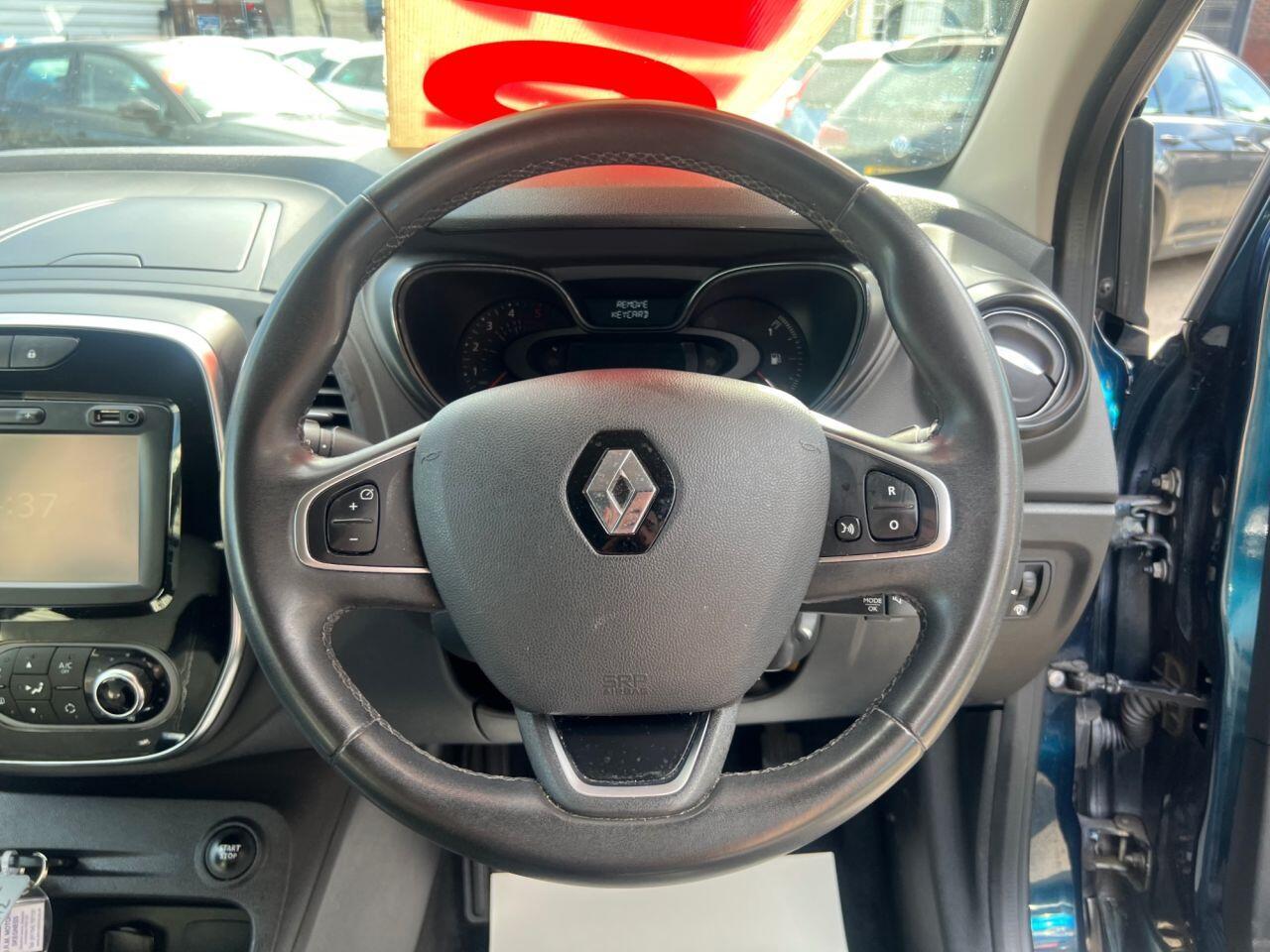 Renault Captur - Image 25