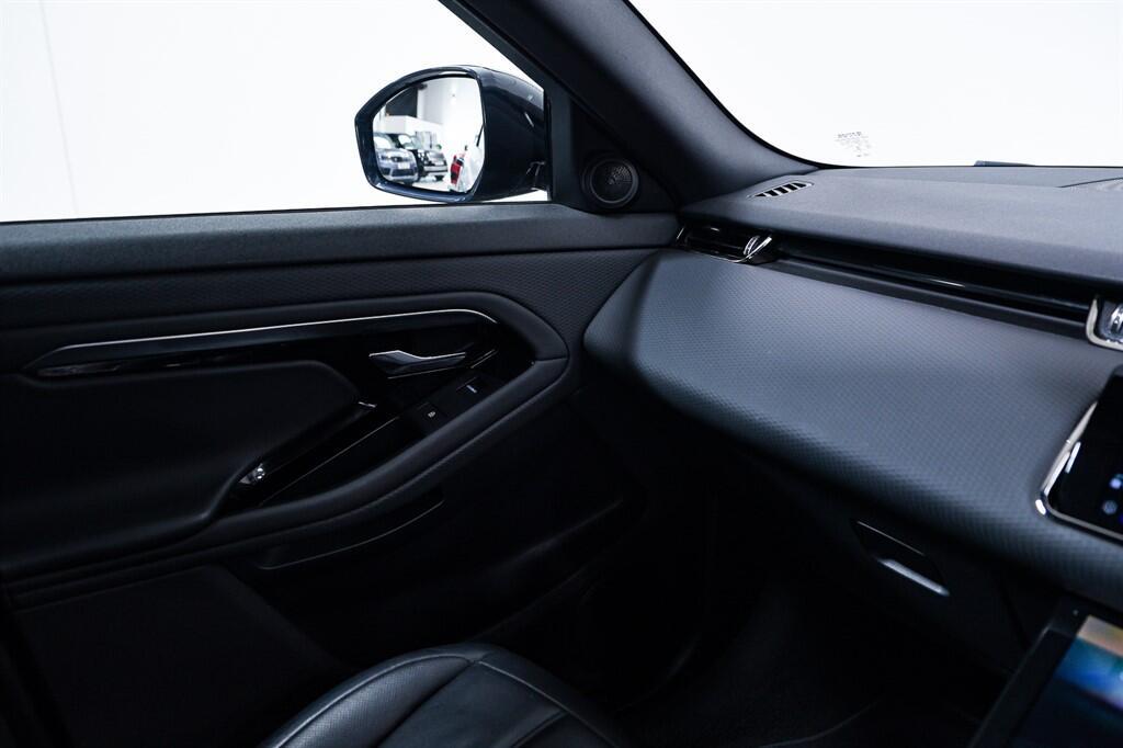 Land Rover Range Rover Evoque - Image 18