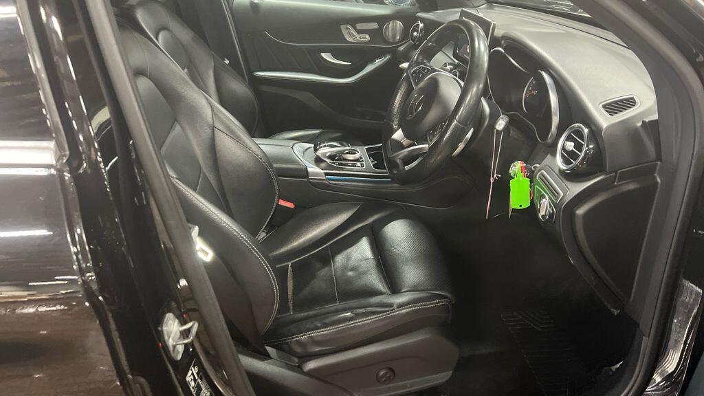 Mercedes-benz GLC - Image 2