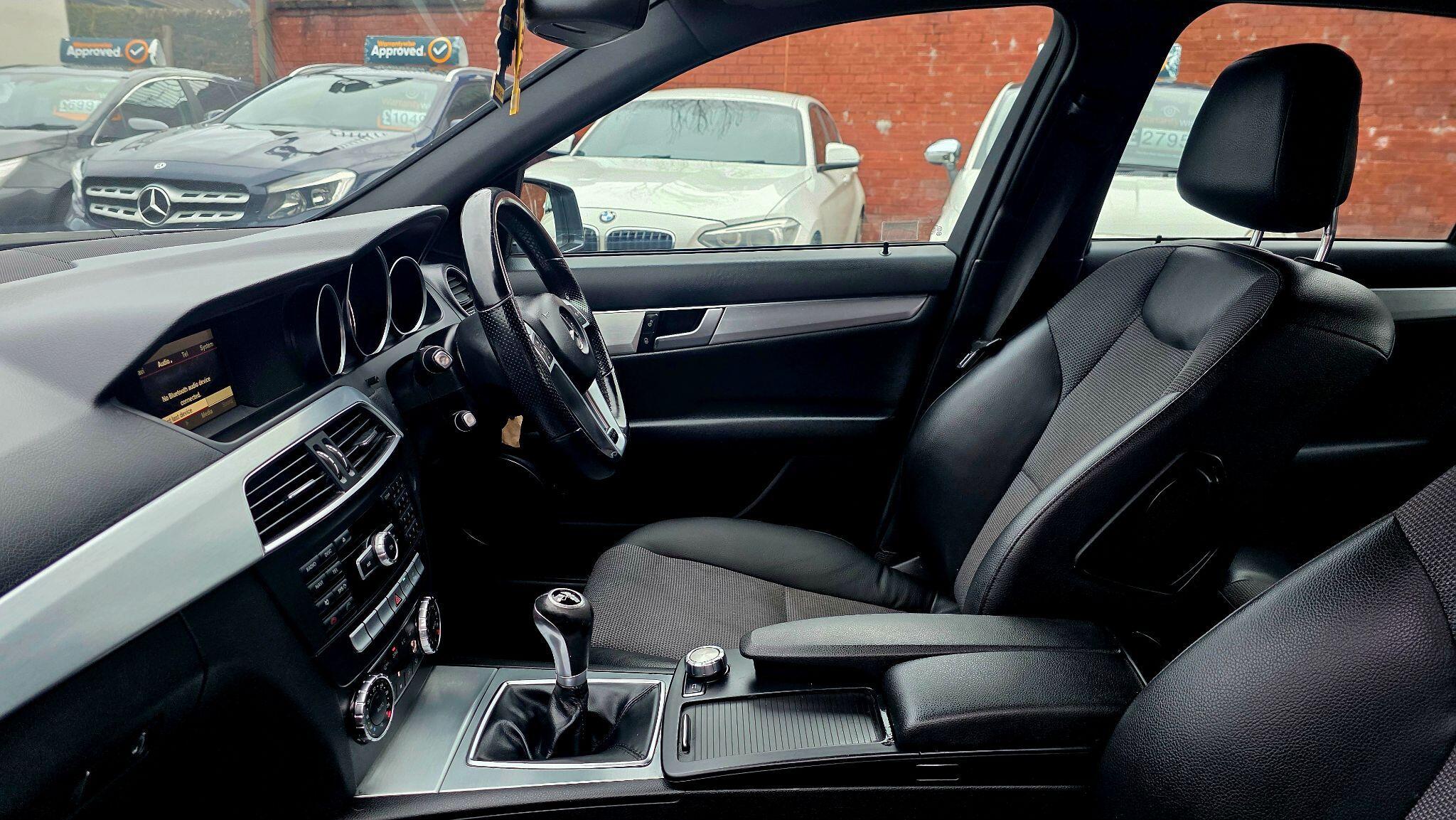 Mercedes C Class - Image 14