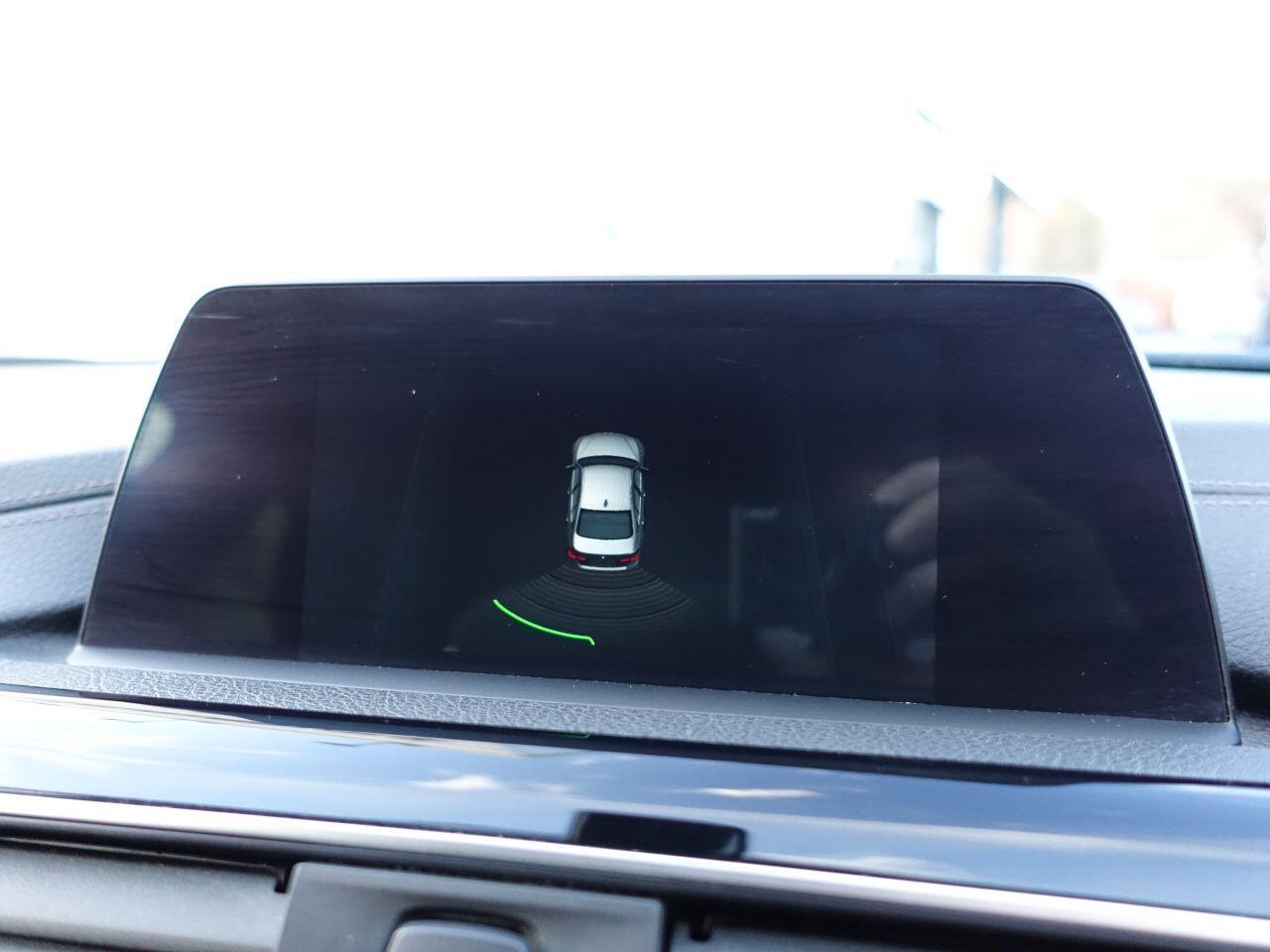 BMW 3 Series - Image 15