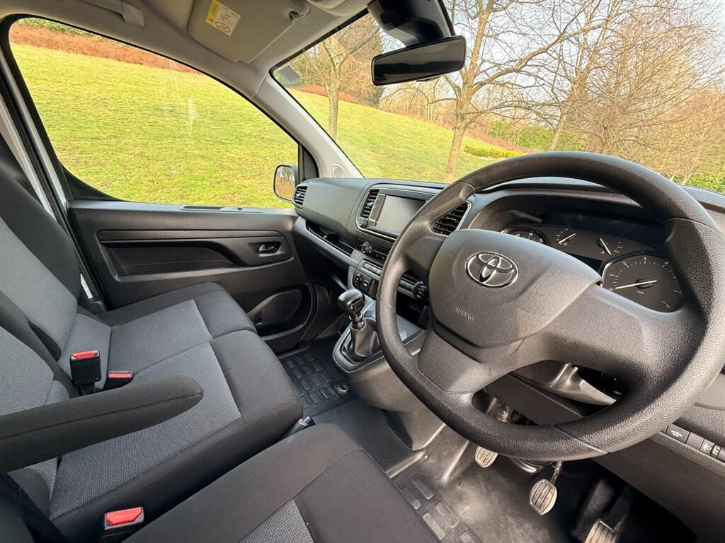 Toyota Proace - Image 14