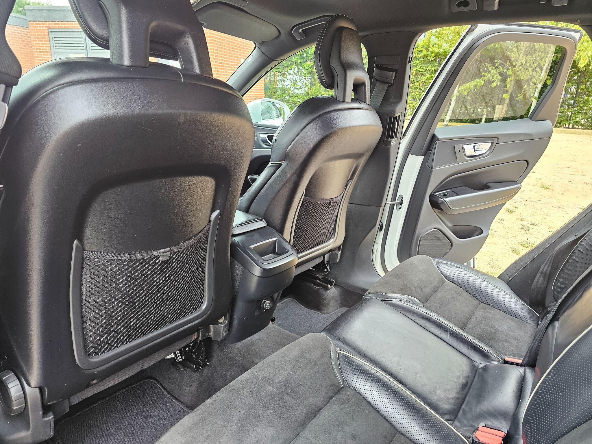 Volvo XC60 - Image 19