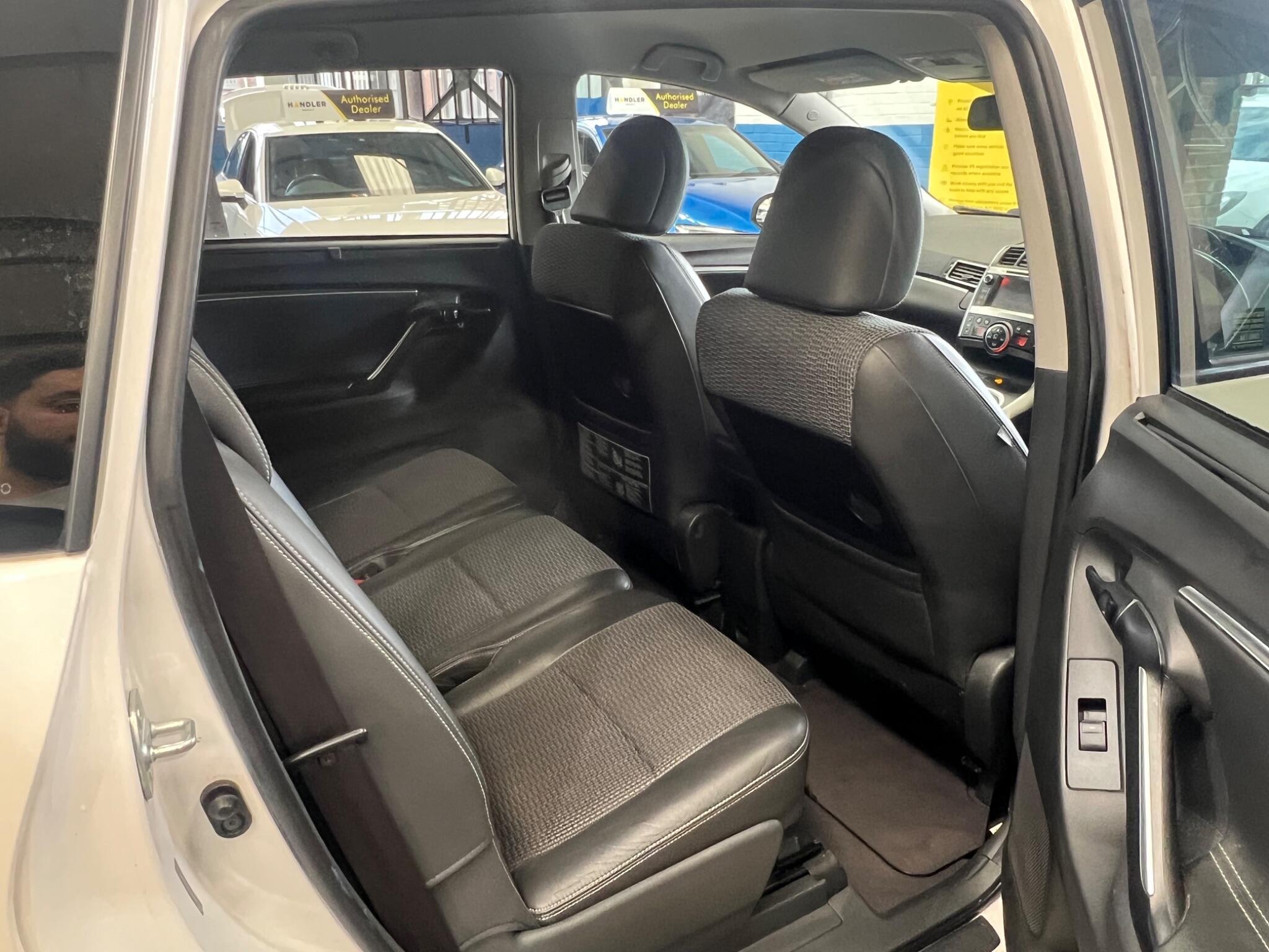 Toyota Verso - Image 24