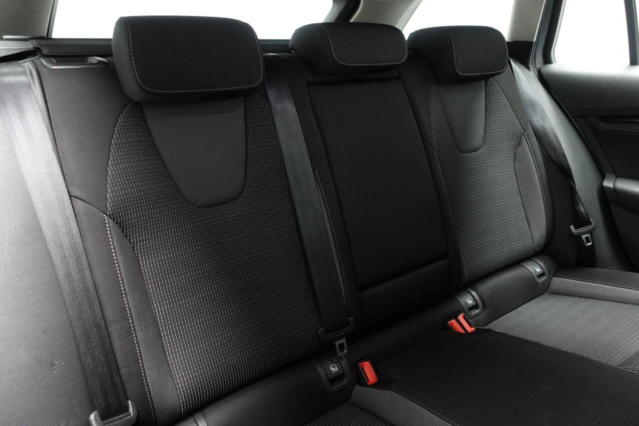 Skoda Octavia - Image 18