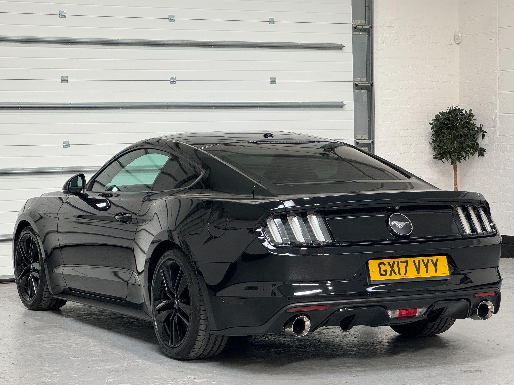 Ford Mustang - Image 15