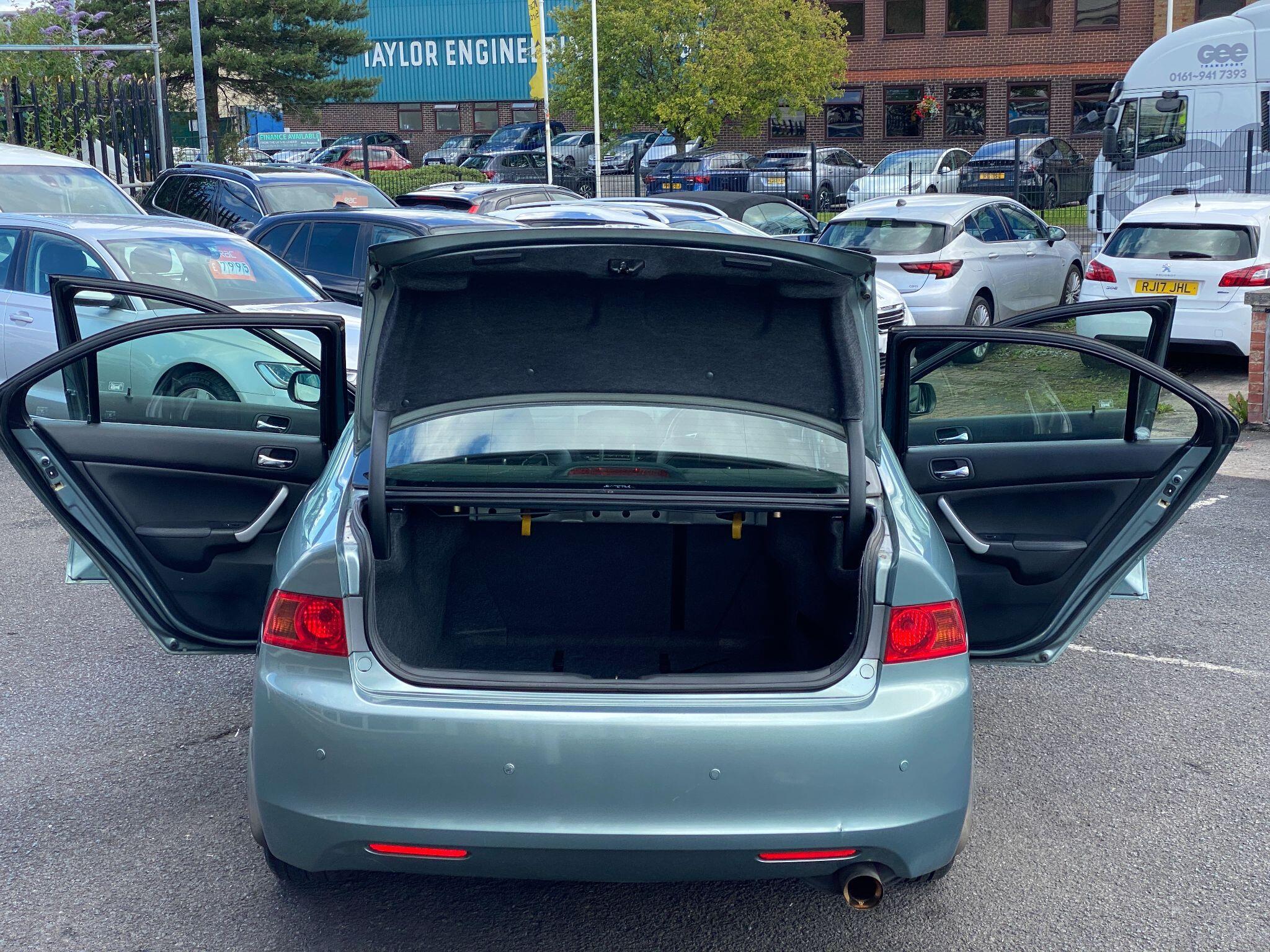 Honda Accord - Image 22