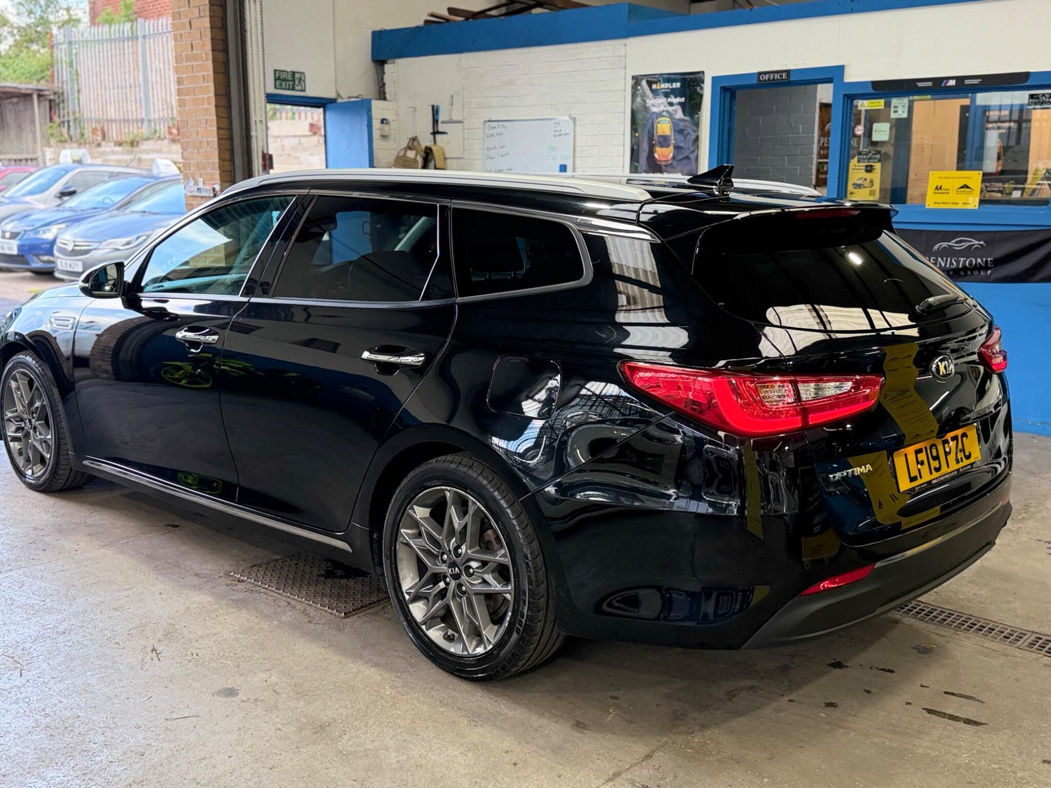 Kia Optima - Image 3