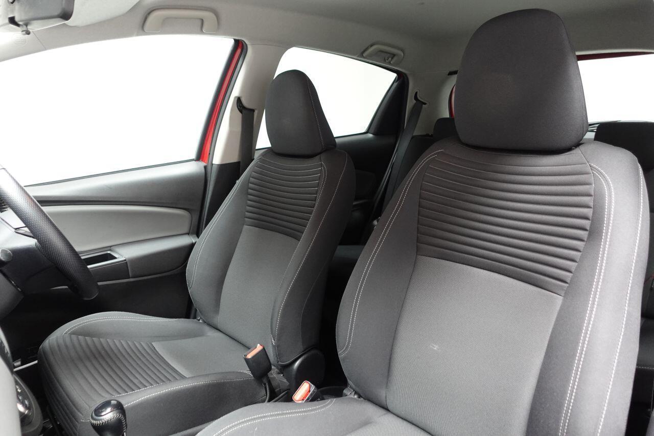 Toyota Yaris - Image 12