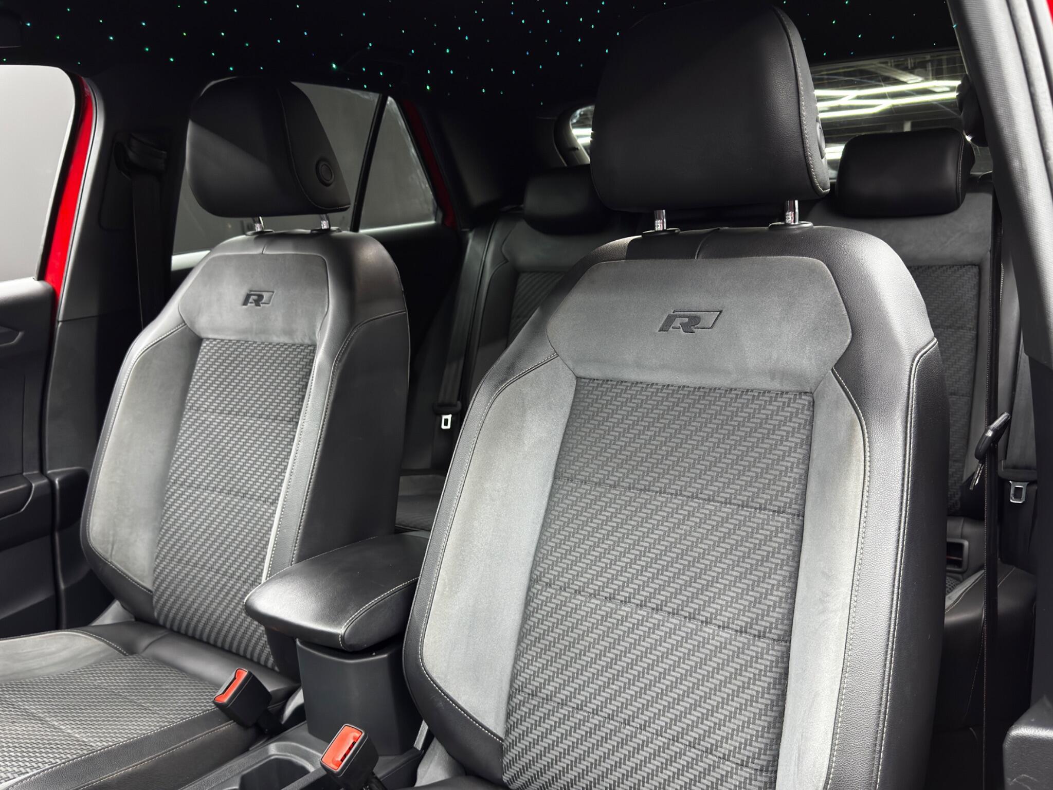 Volkswagen T-Roc - Image 14