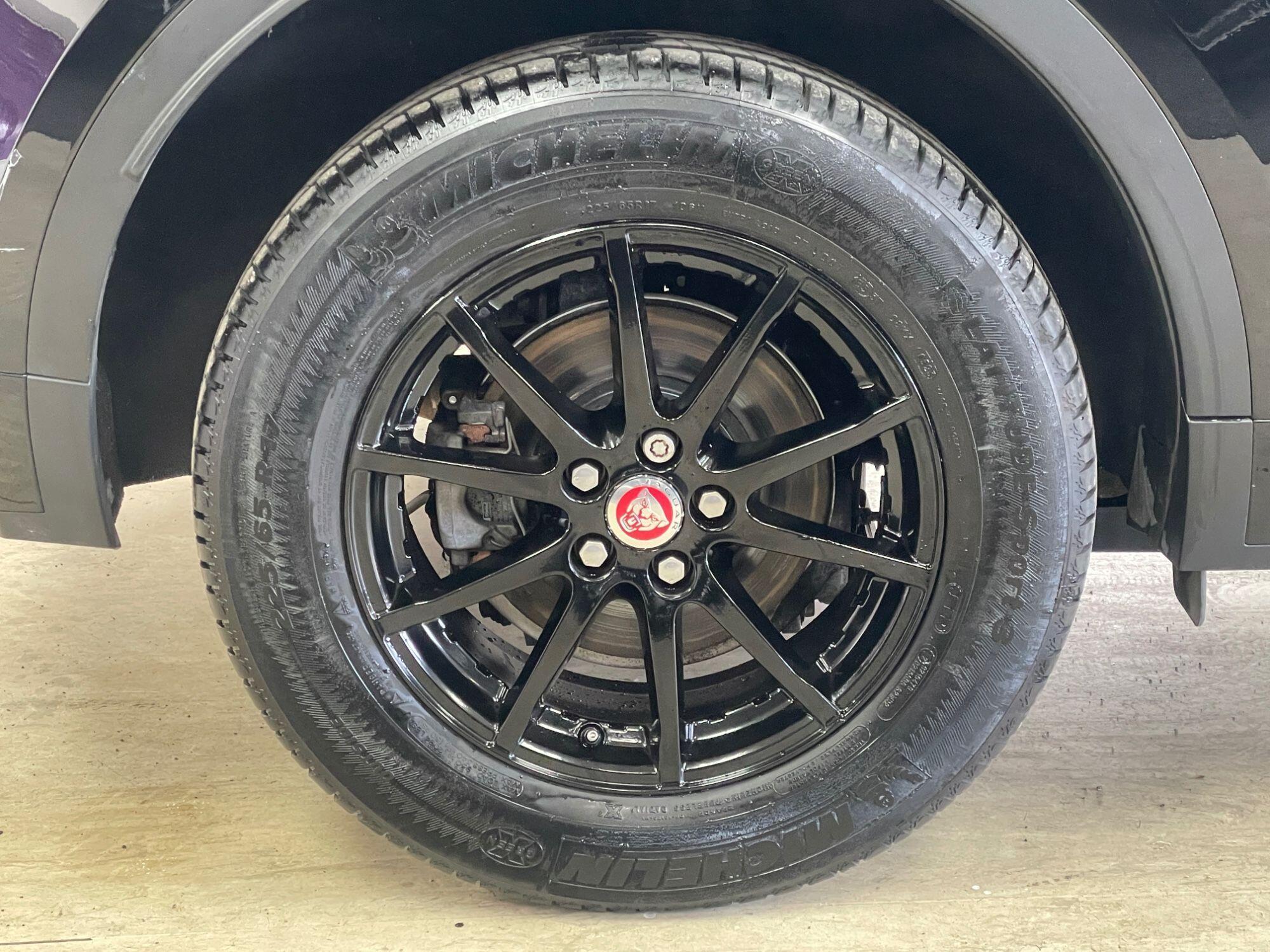 Jaguar E-Pace - Image 15