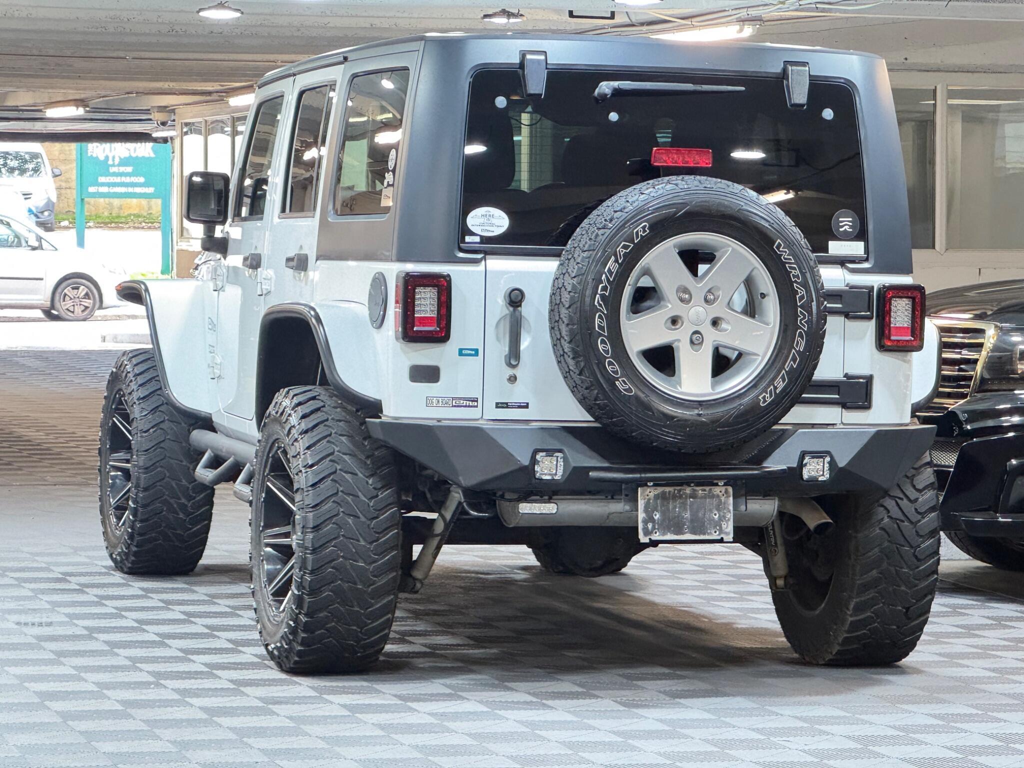Jeep Wrangler - Image 3