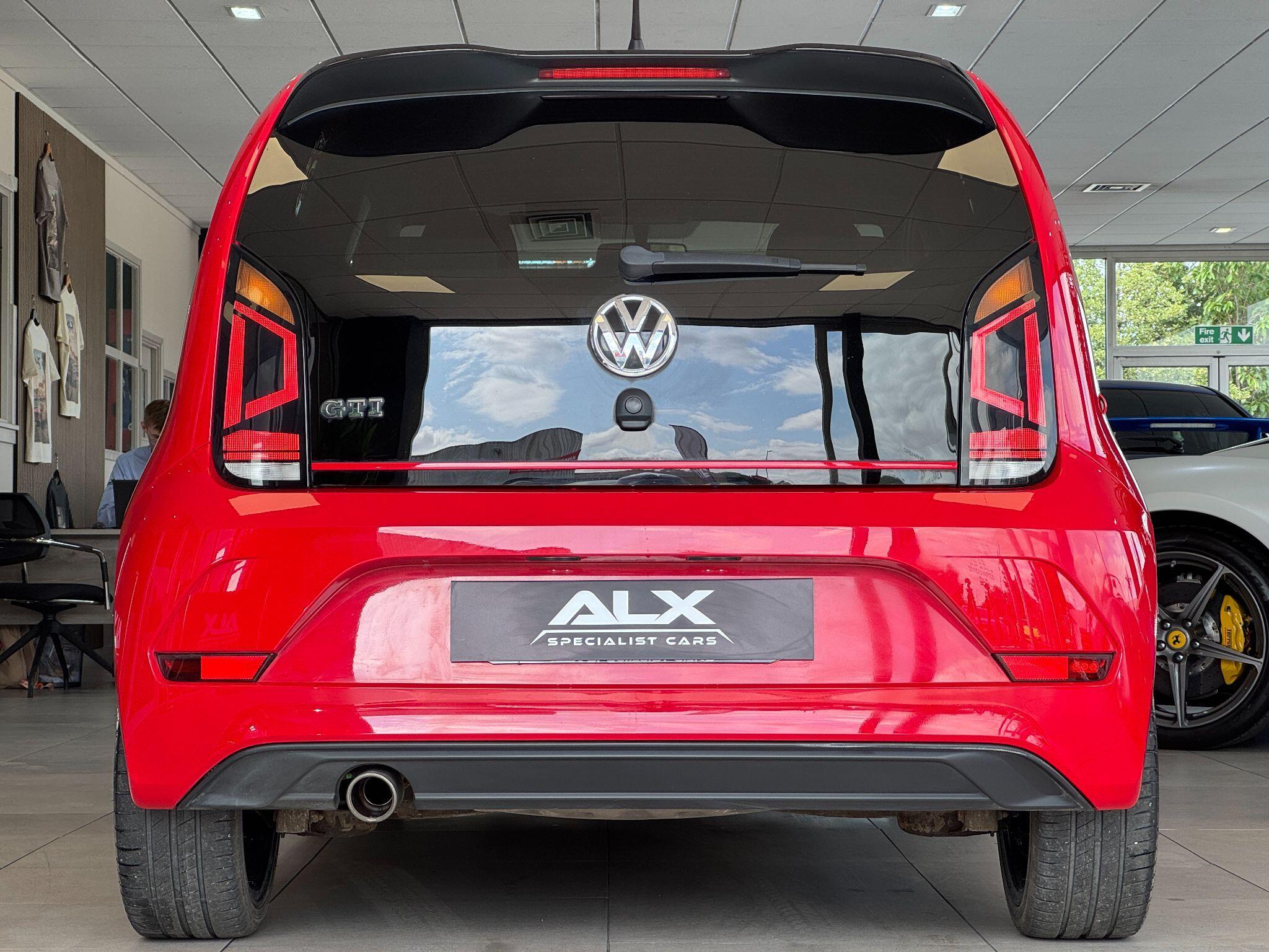 Volkswagen up! - Image 19