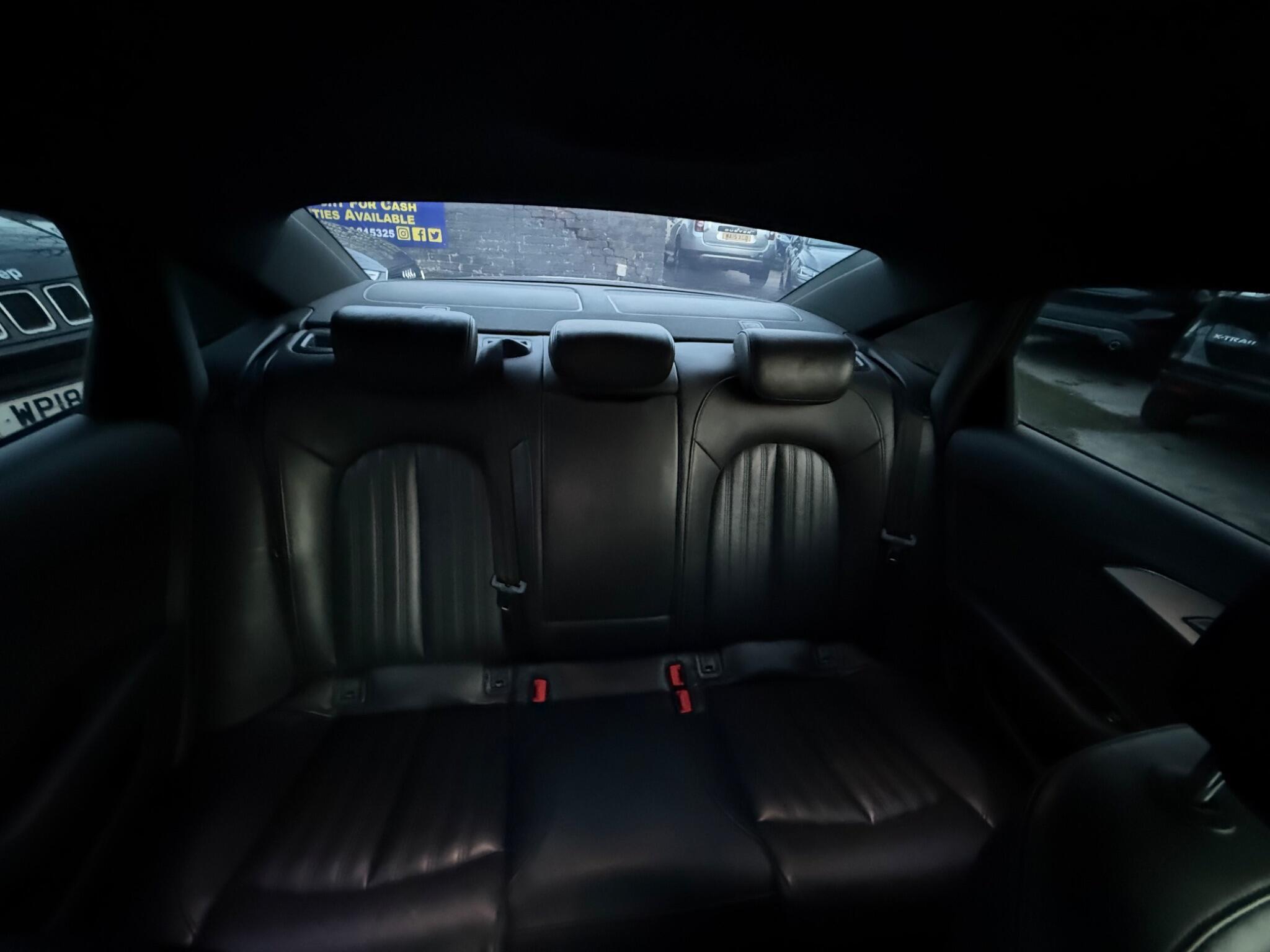 Audi A6 Saloon - Image 14