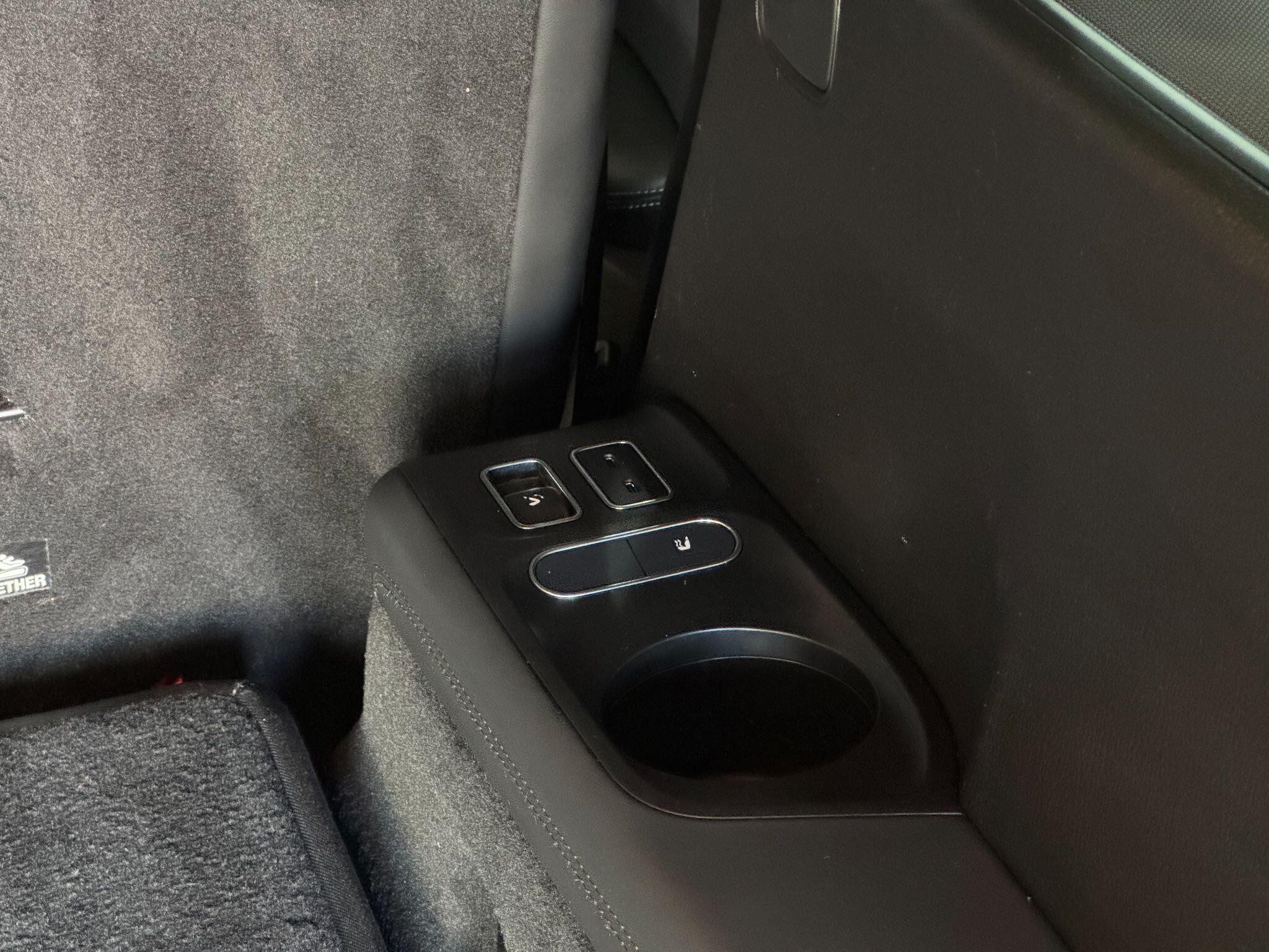 Mercedes GLS - Image 20