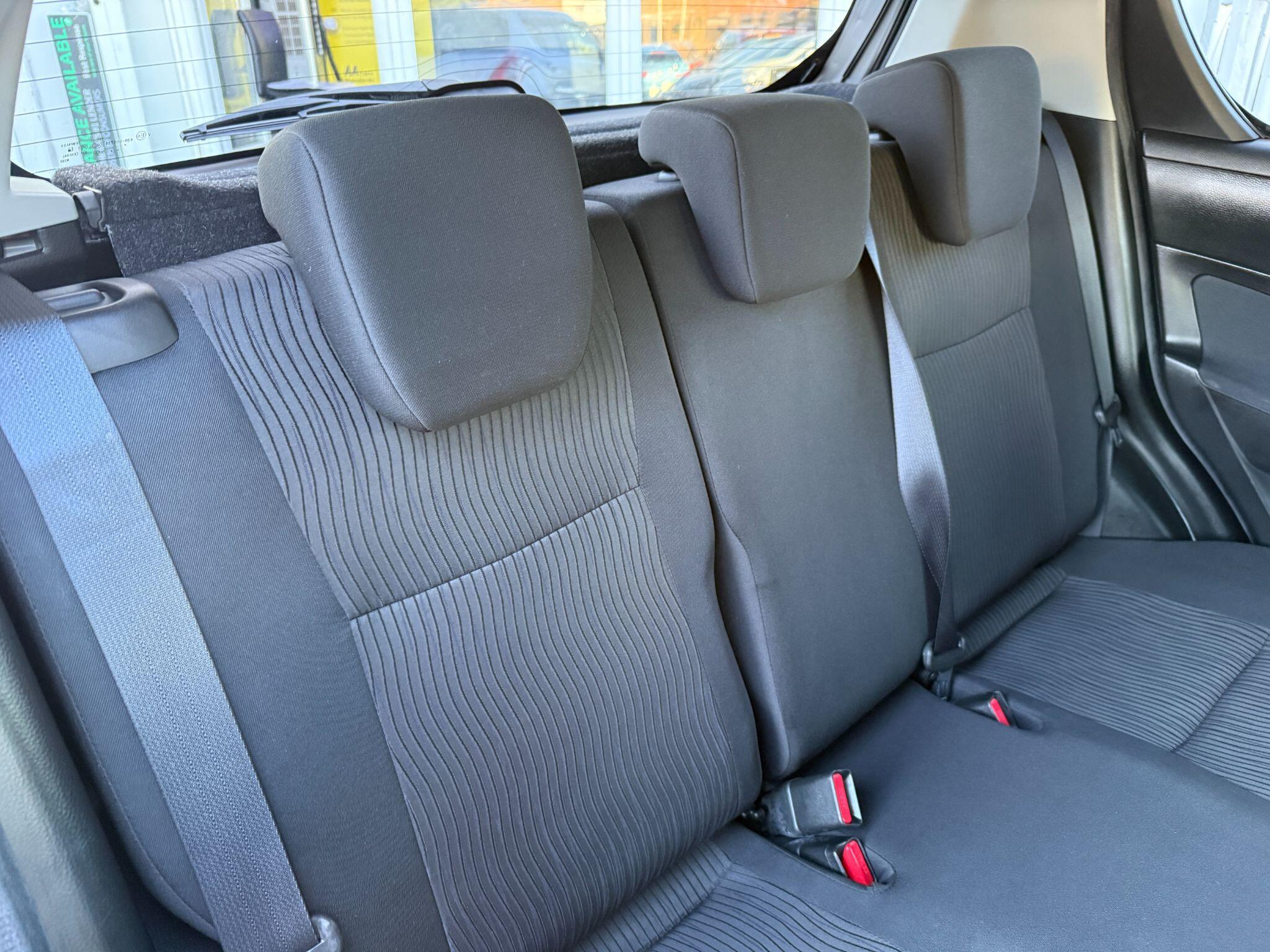 Suzuki Swift - Image 4