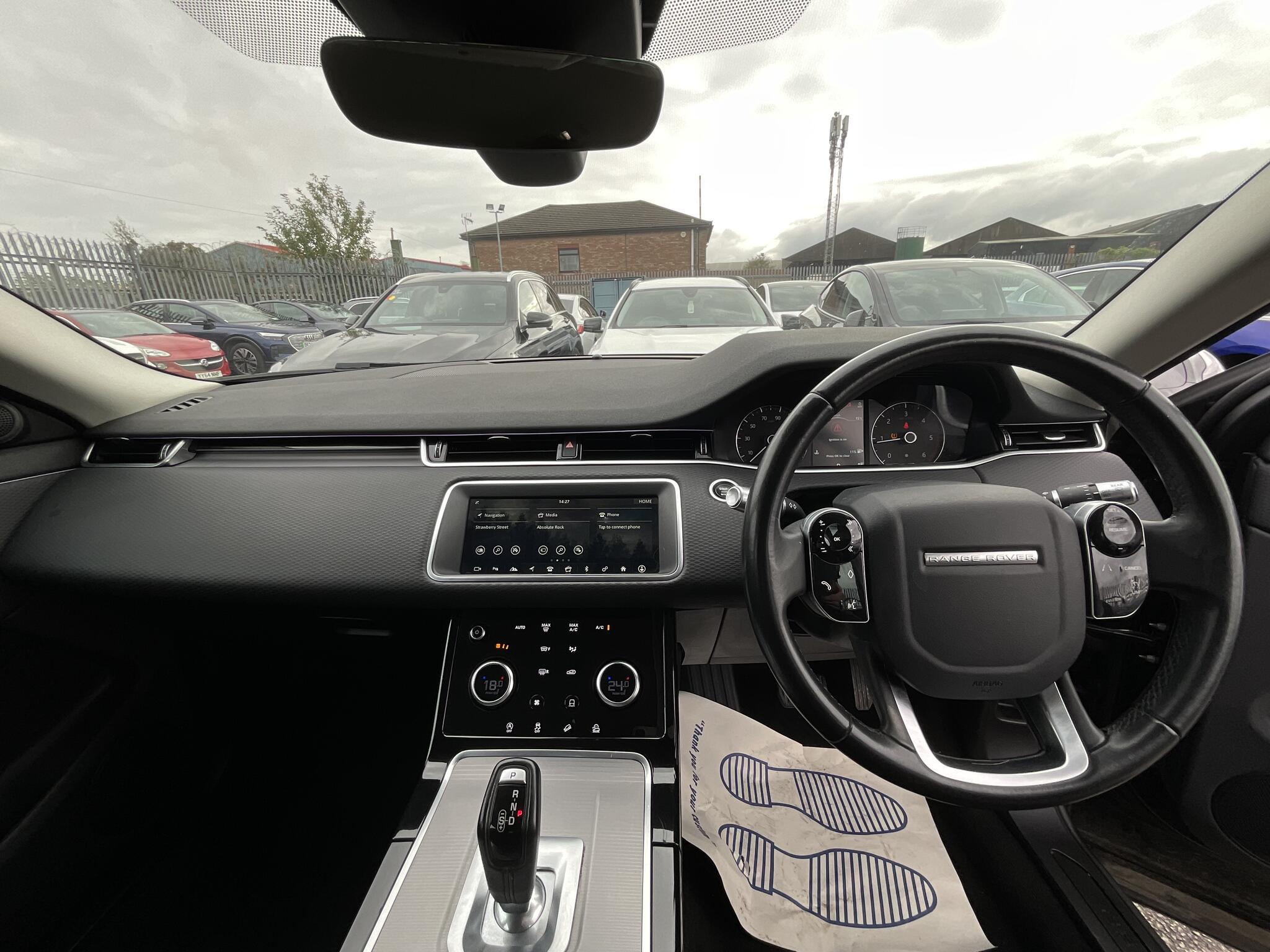 Land Rover Range Rover Evoque - Image 19
