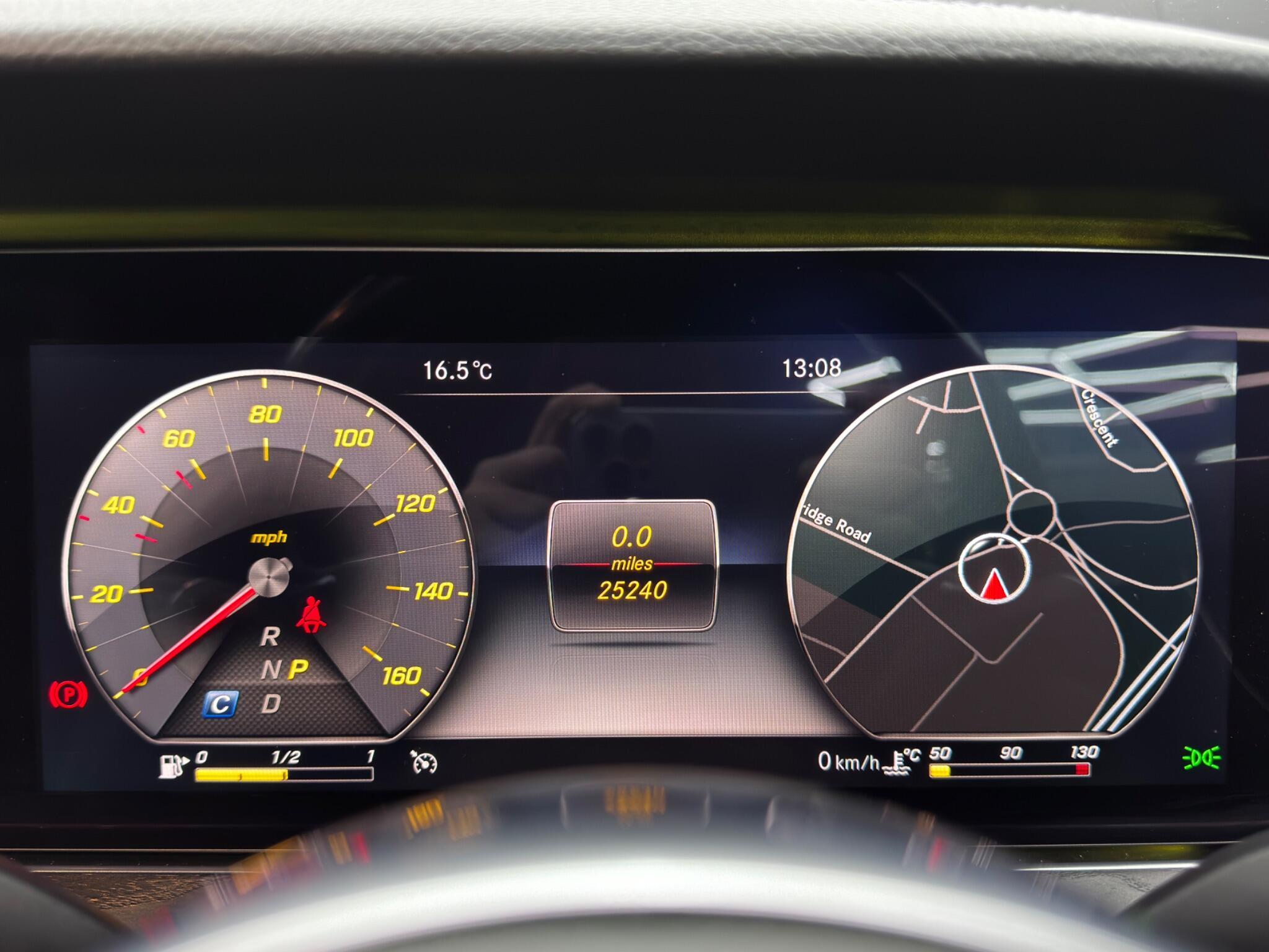 Mercedes E Class - Image 22