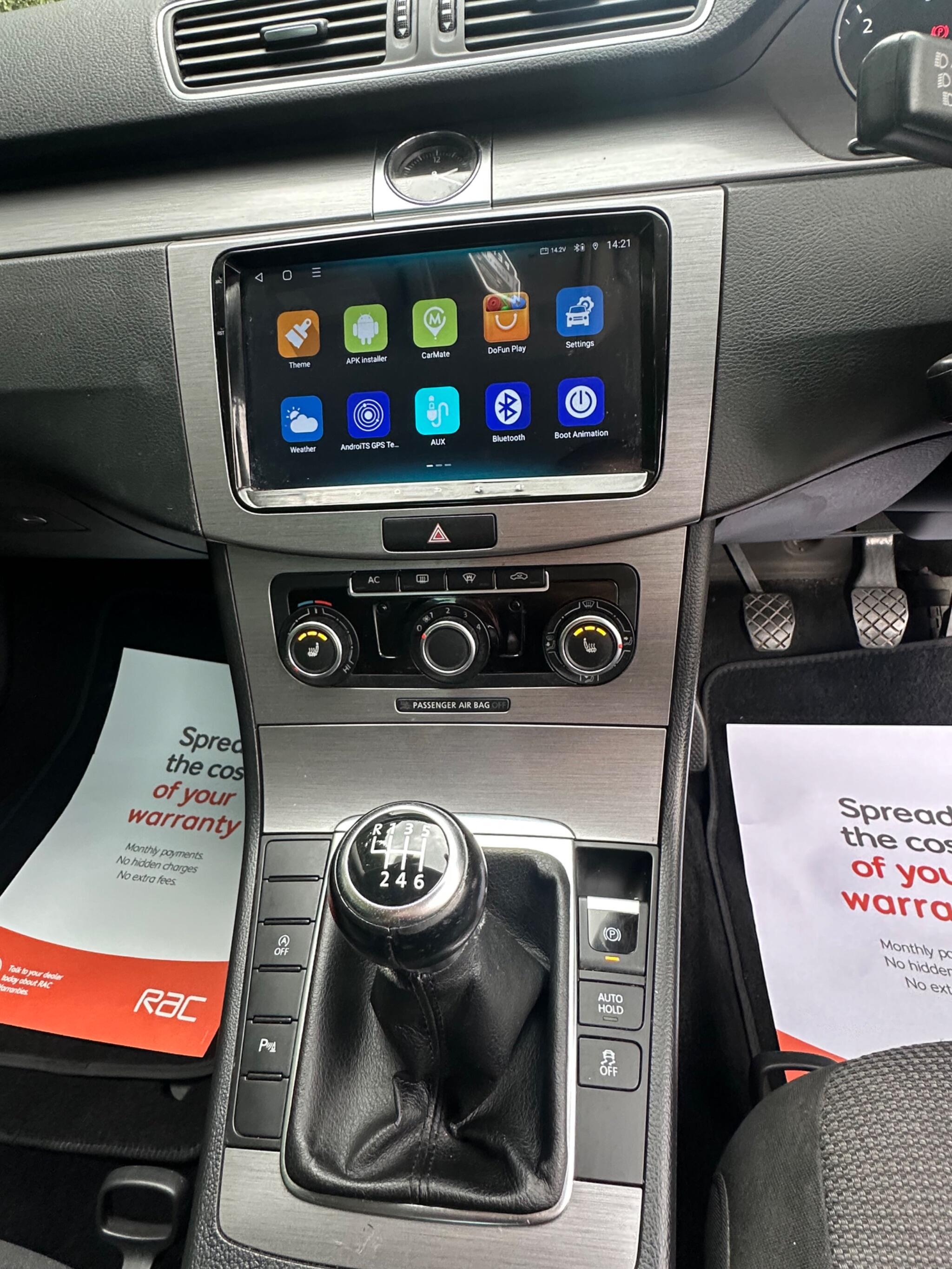 Volkswagen Passat - Image 19