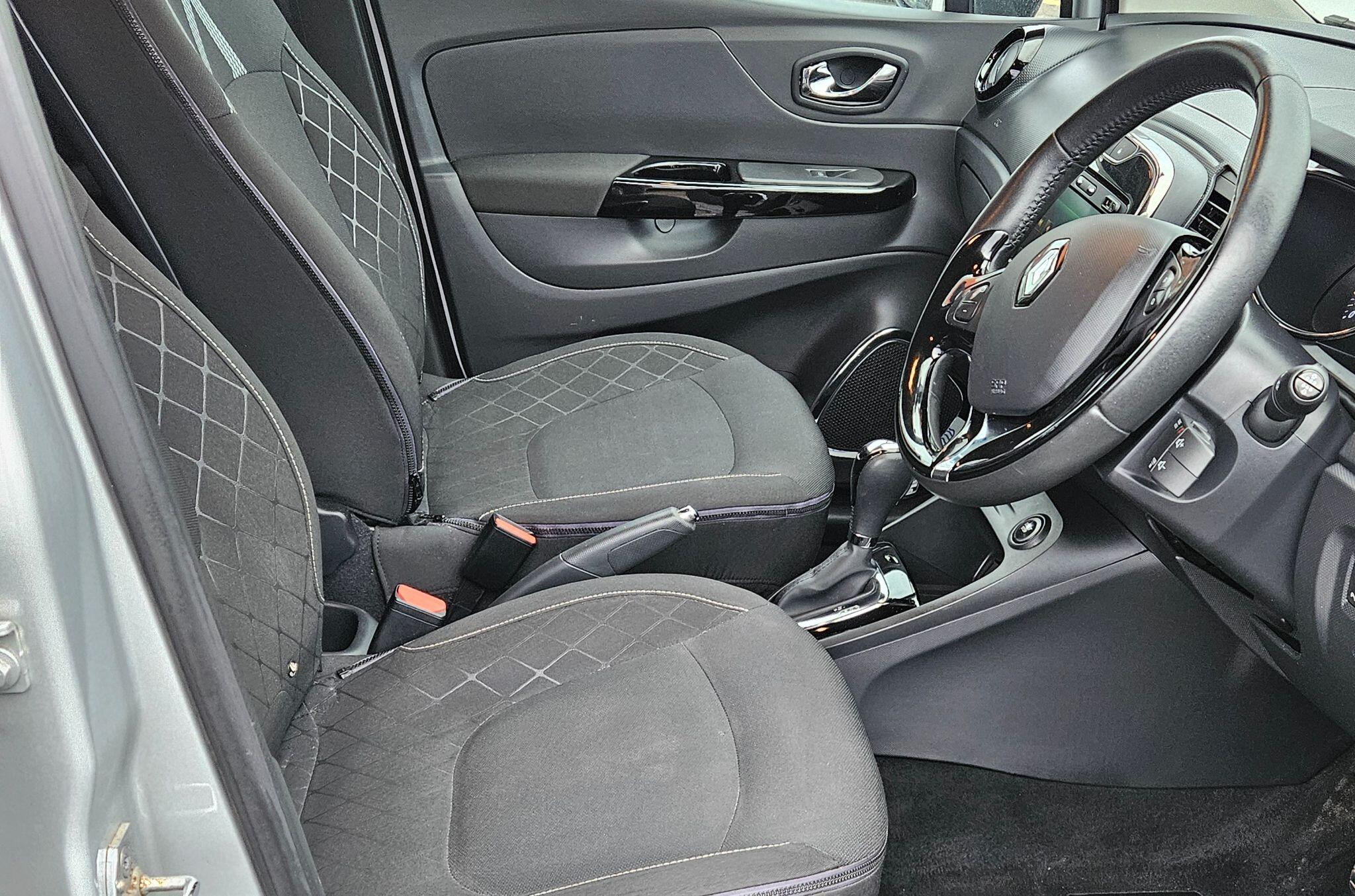 Renault Captur - Image 26