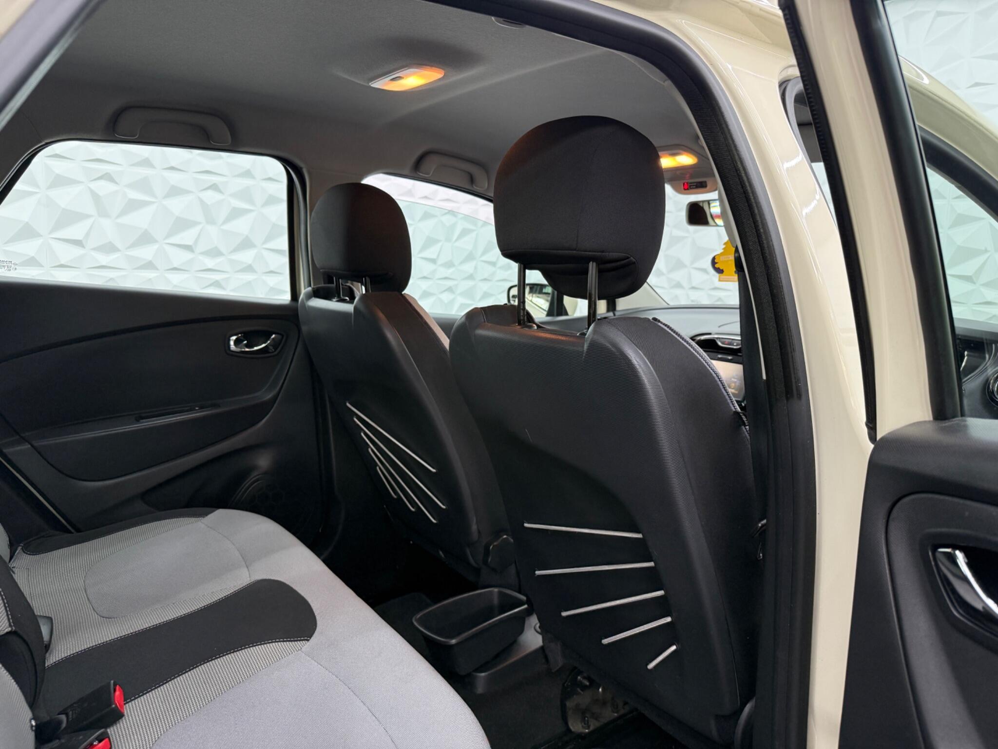Renault Captur - Image 20