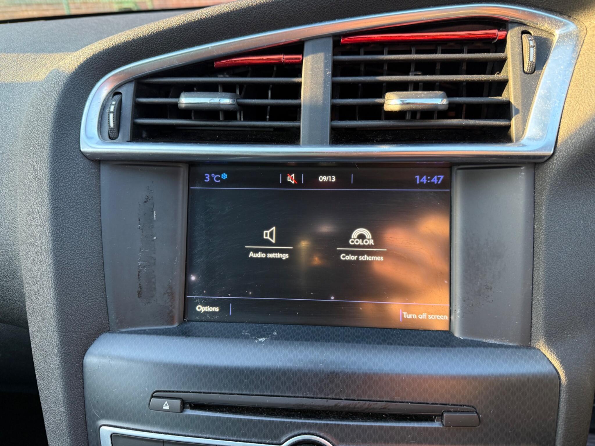 DS AUTOMOBILES DS 4 CROSSBACK - Image 16