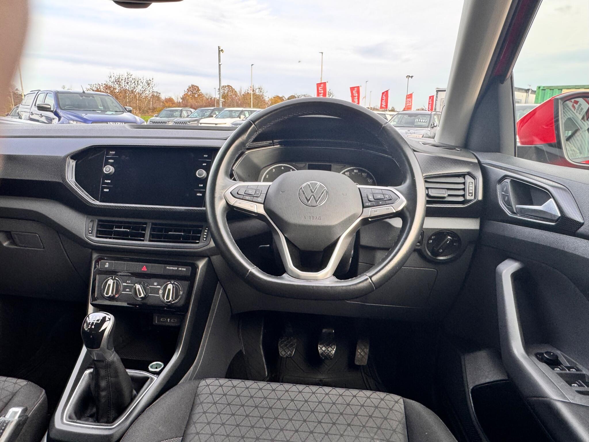 Volkswagen T-Cross - Image 19