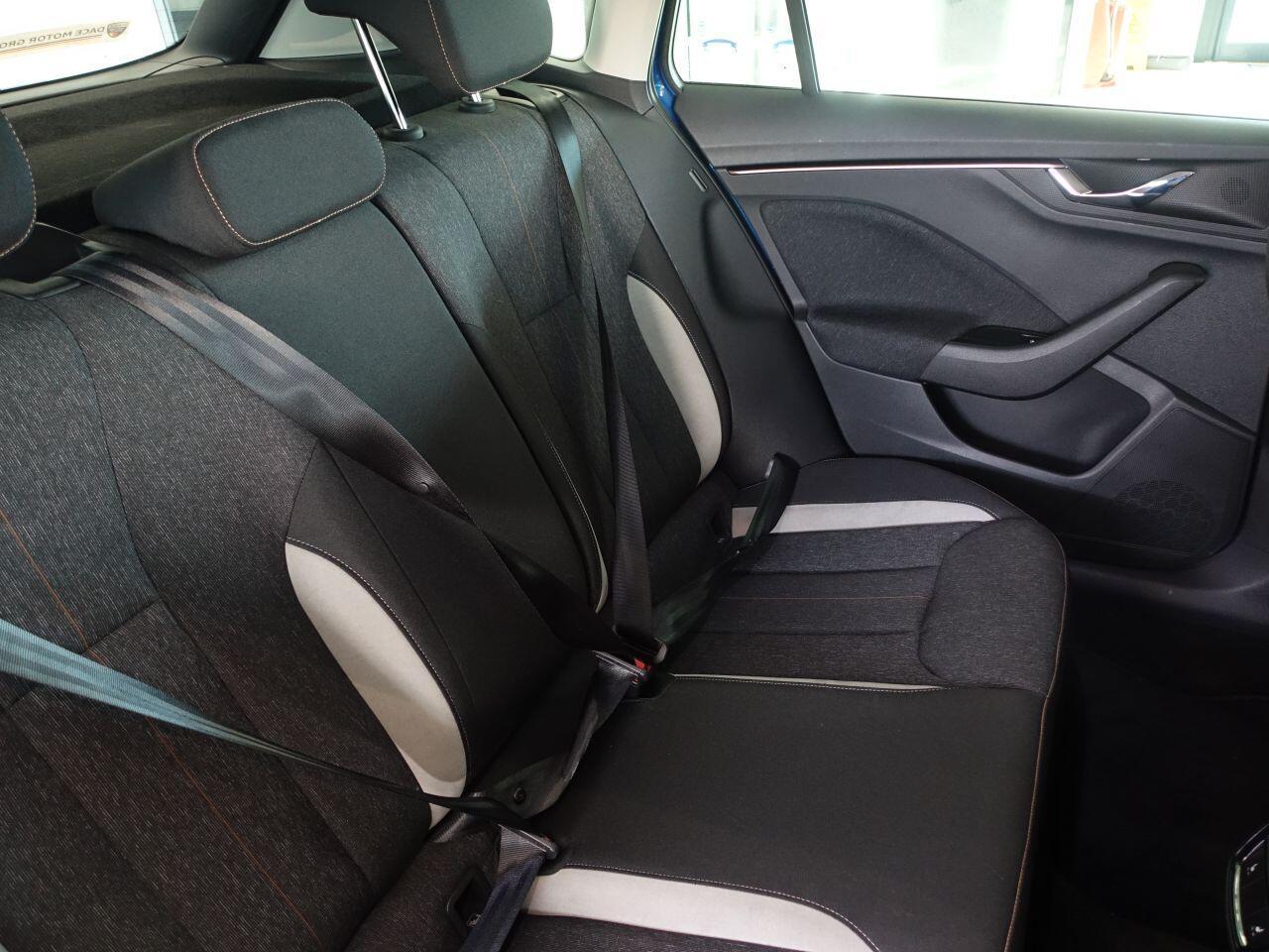 Skoda Kamiq - Image 22