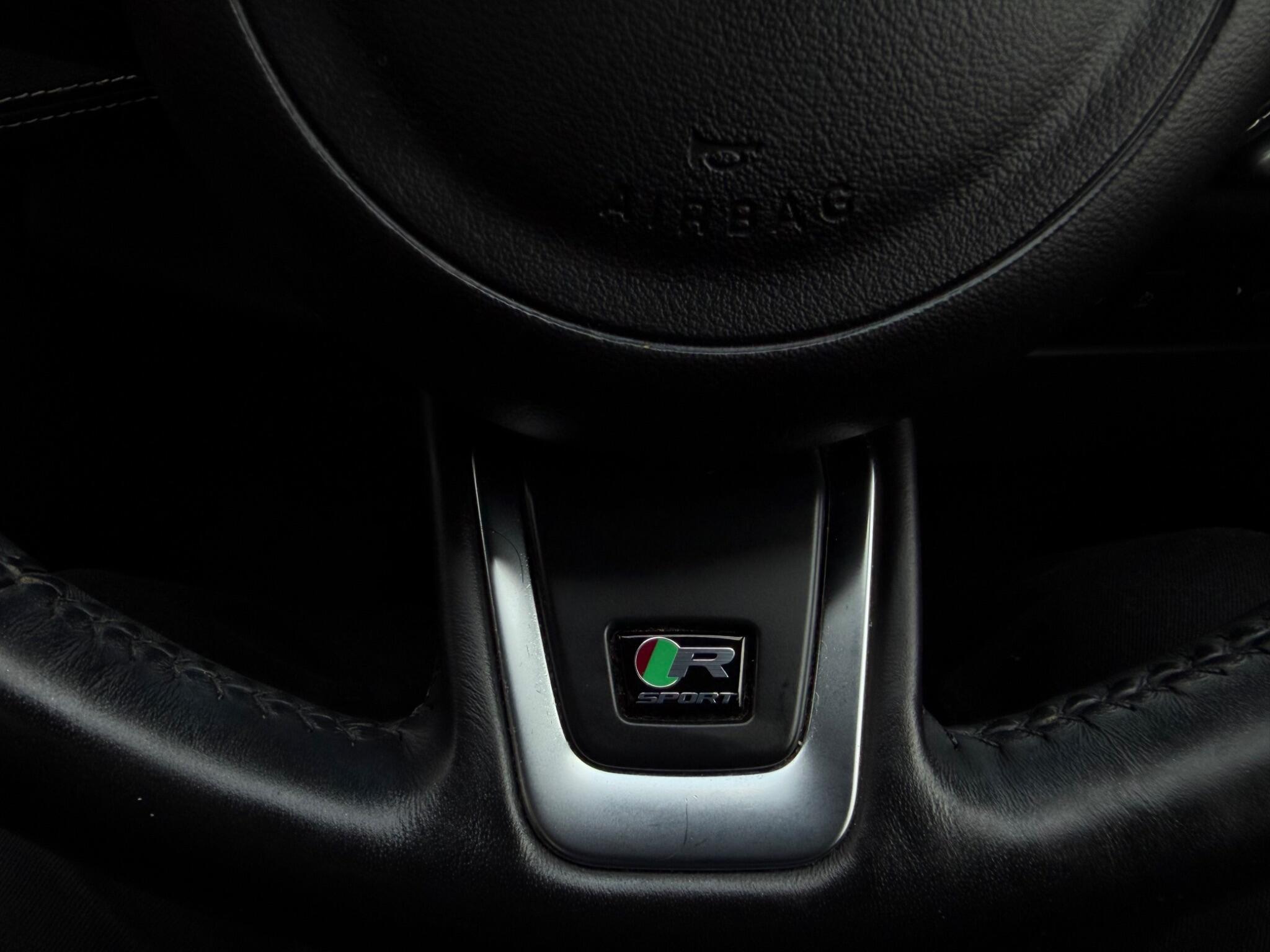 Jaguar F-Pace - Image 59