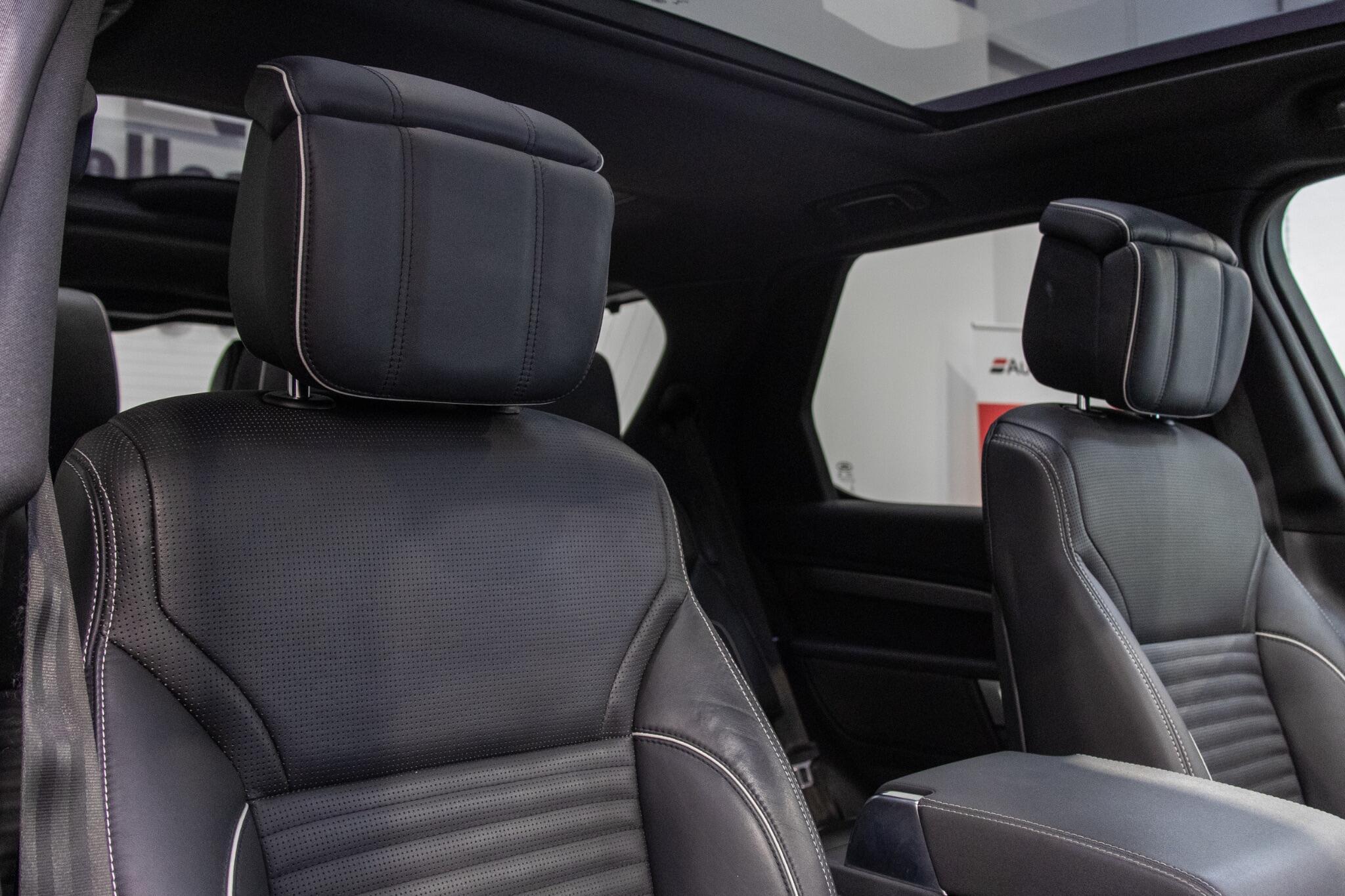 Land Rover Discovery - Image 15