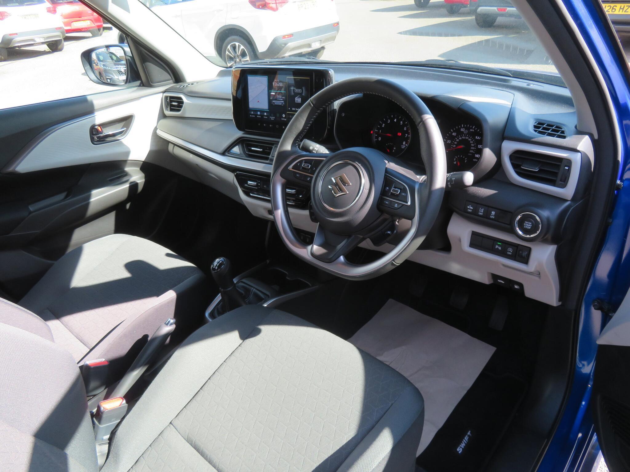 Suzuki Swift - Image 13