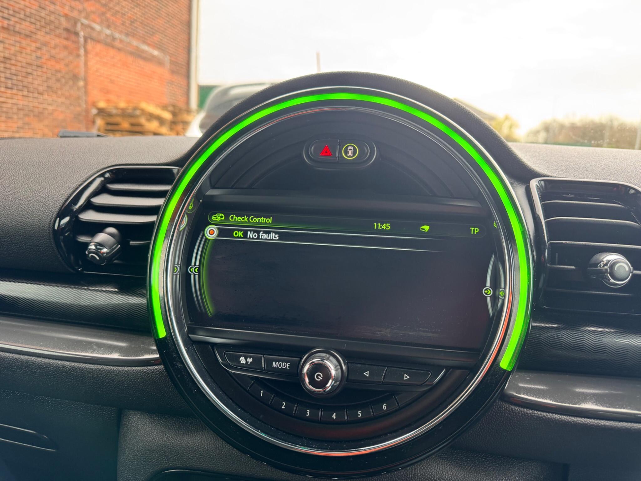 MINI Clubman - Image 15