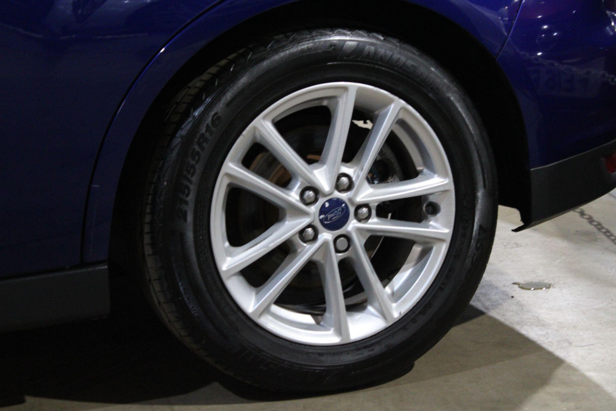 Ford C-MAX - Image 31