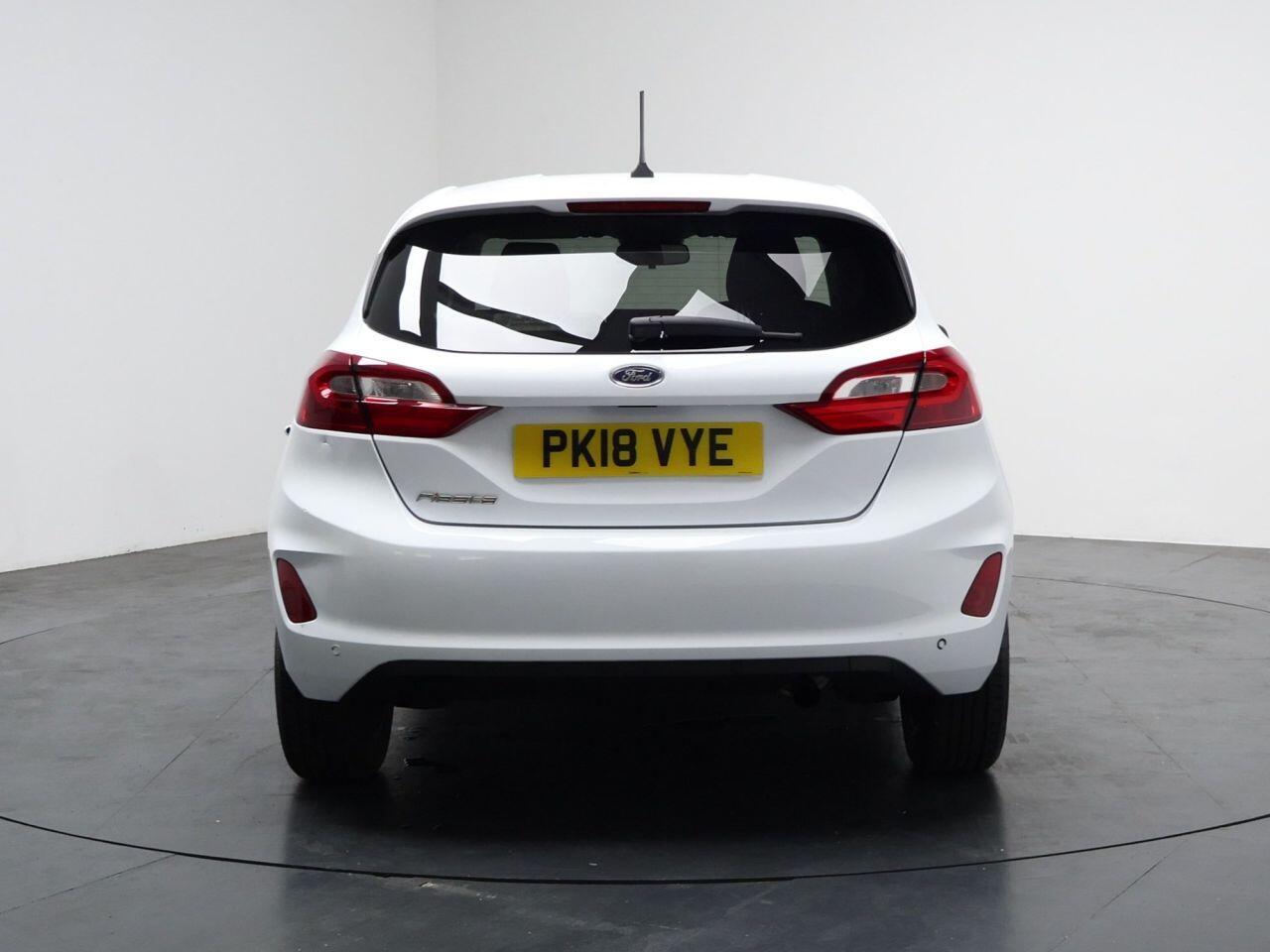 Ford Fiesta - Image 11