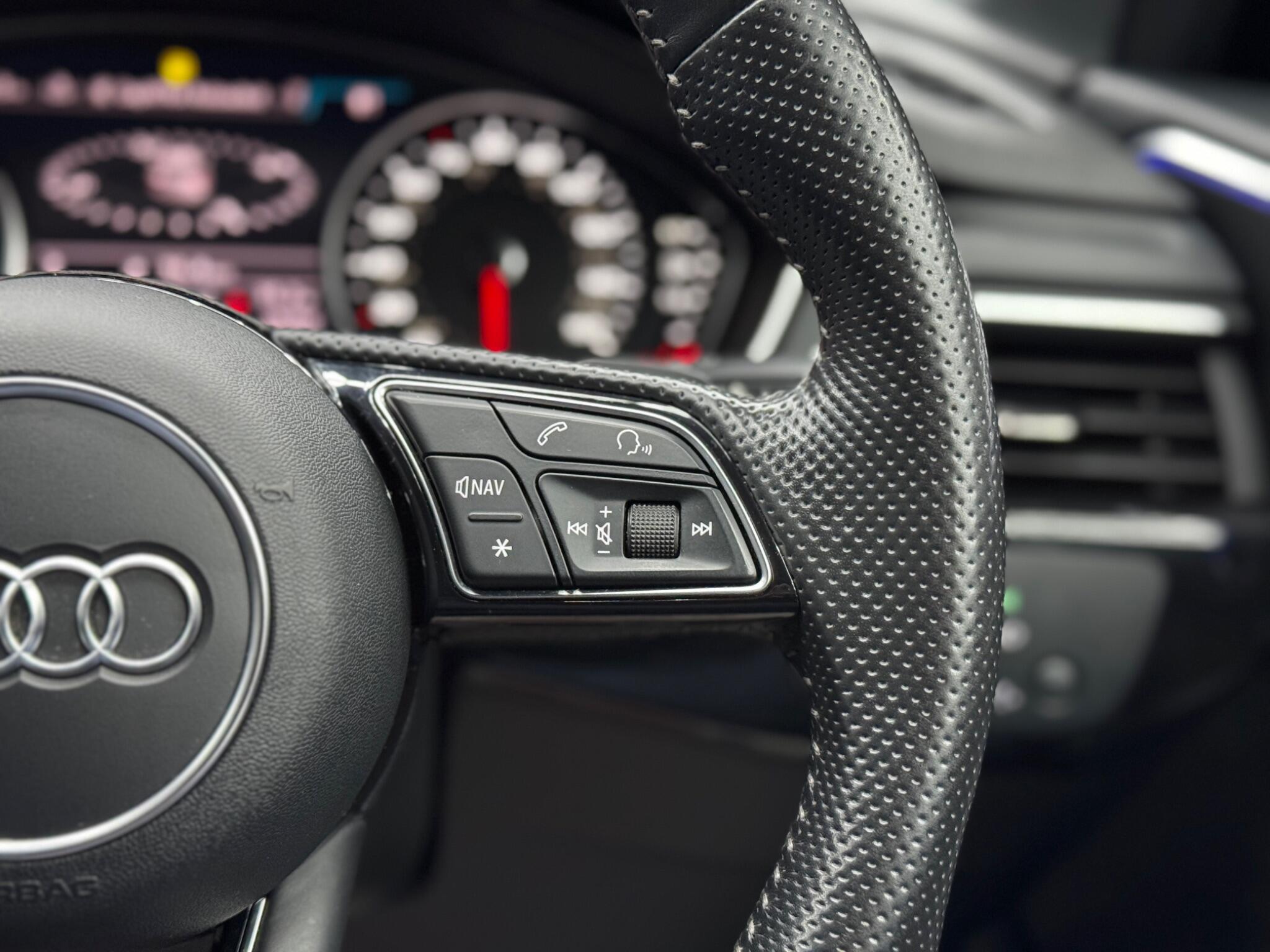 Audi A4 Avant - Image 21