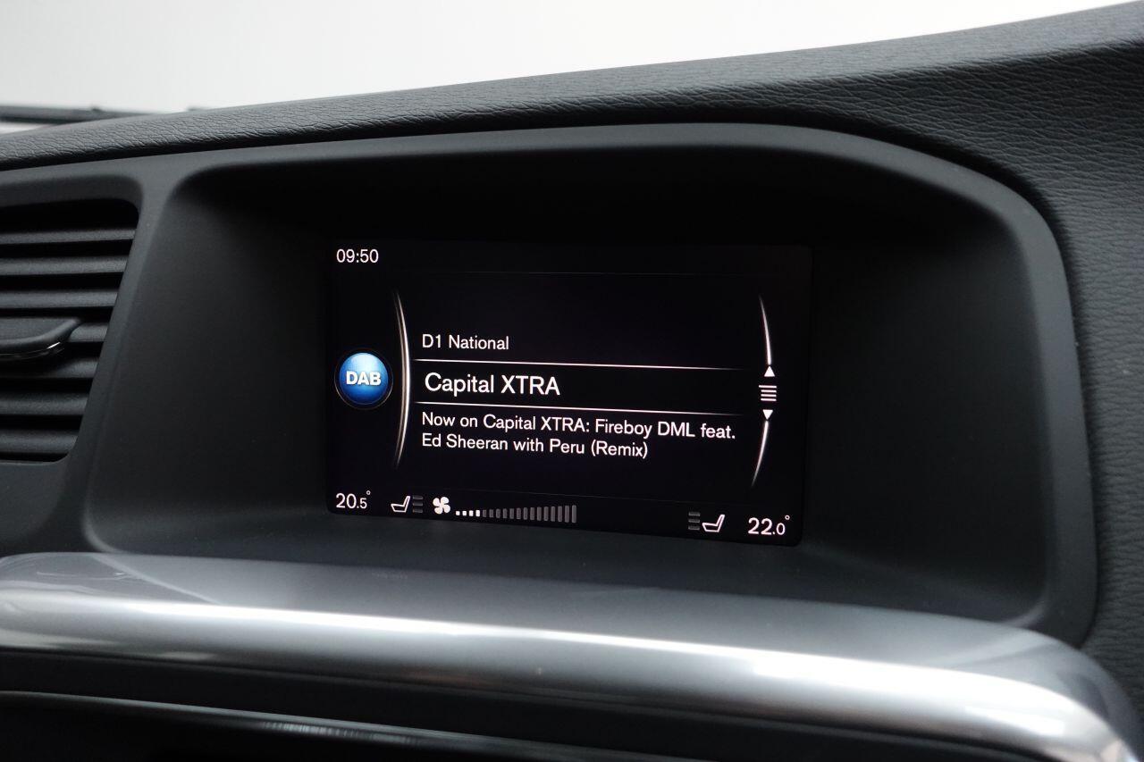 Volvo S60 - Image 16