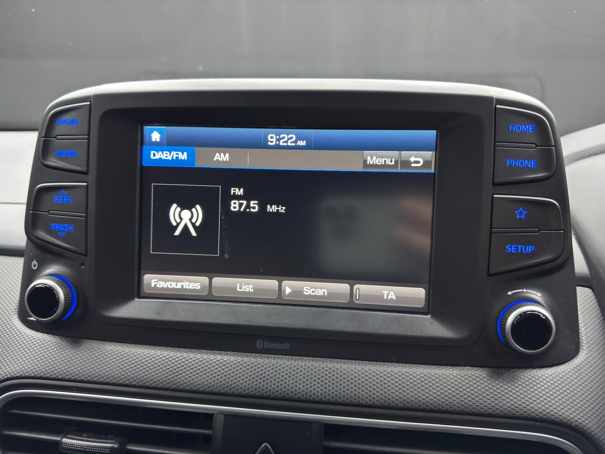 Hyundai Kona - Image 28