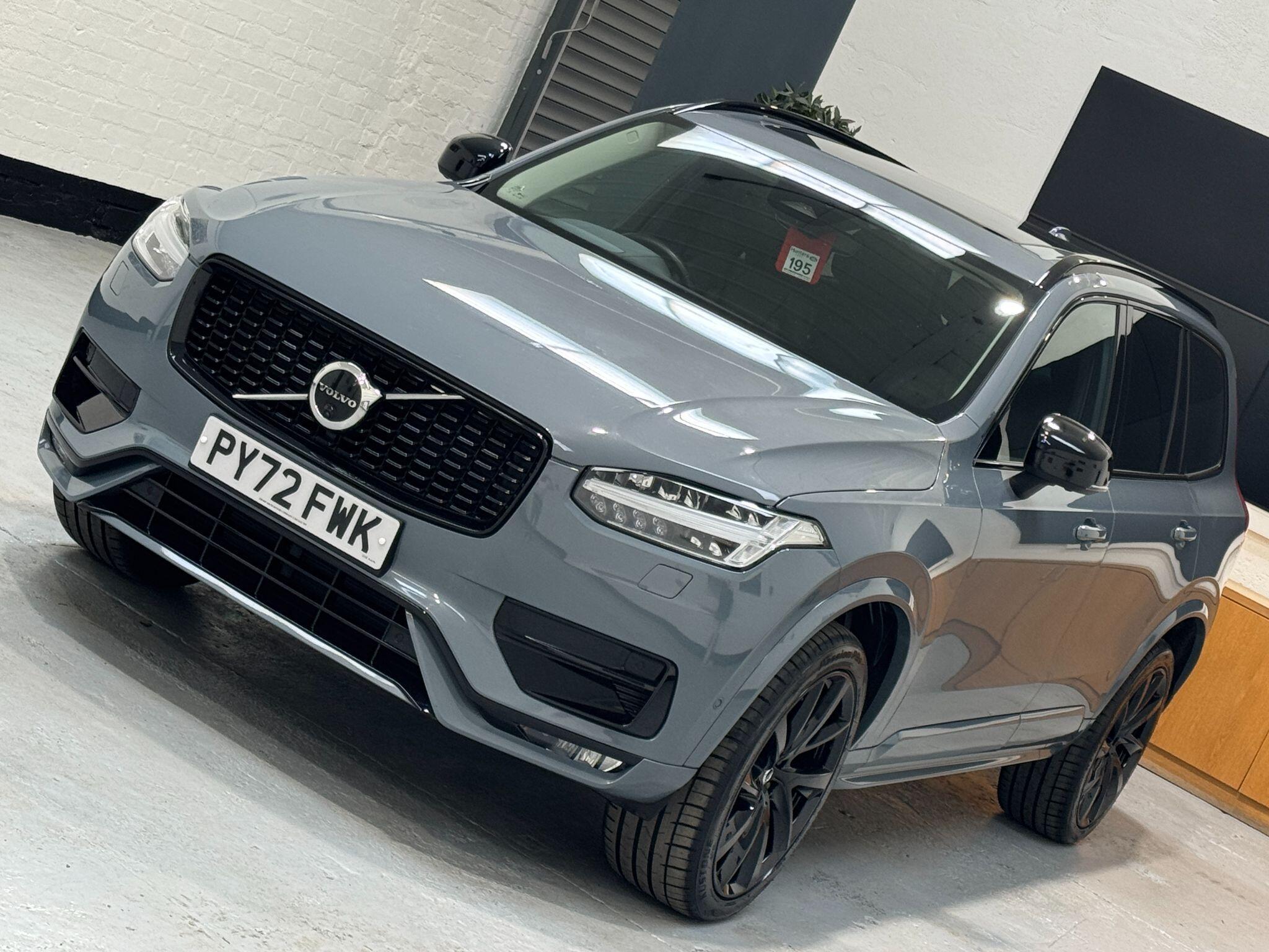 Volvo XC90 - Image 31