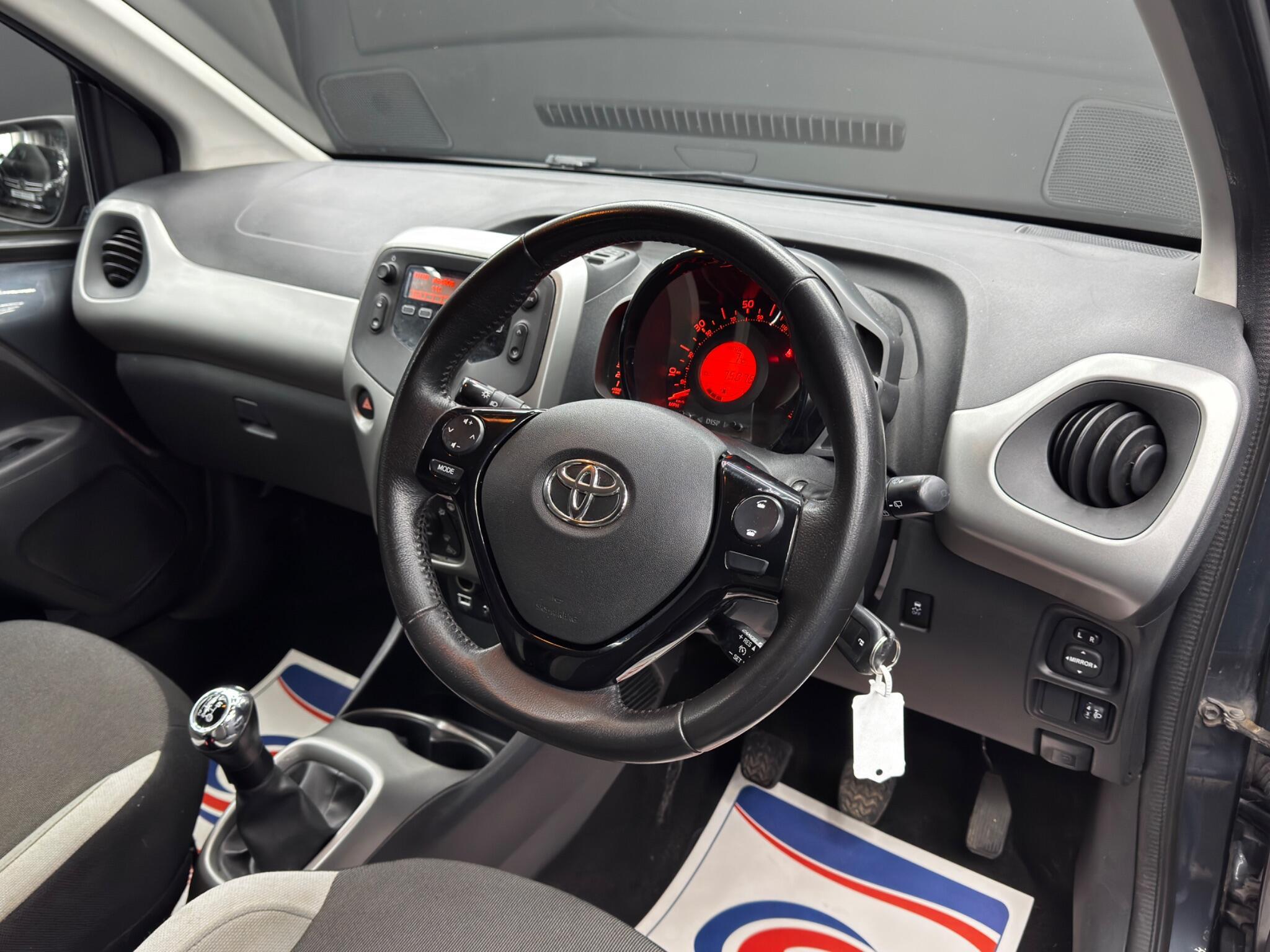 Toyota Aygo - Image 9