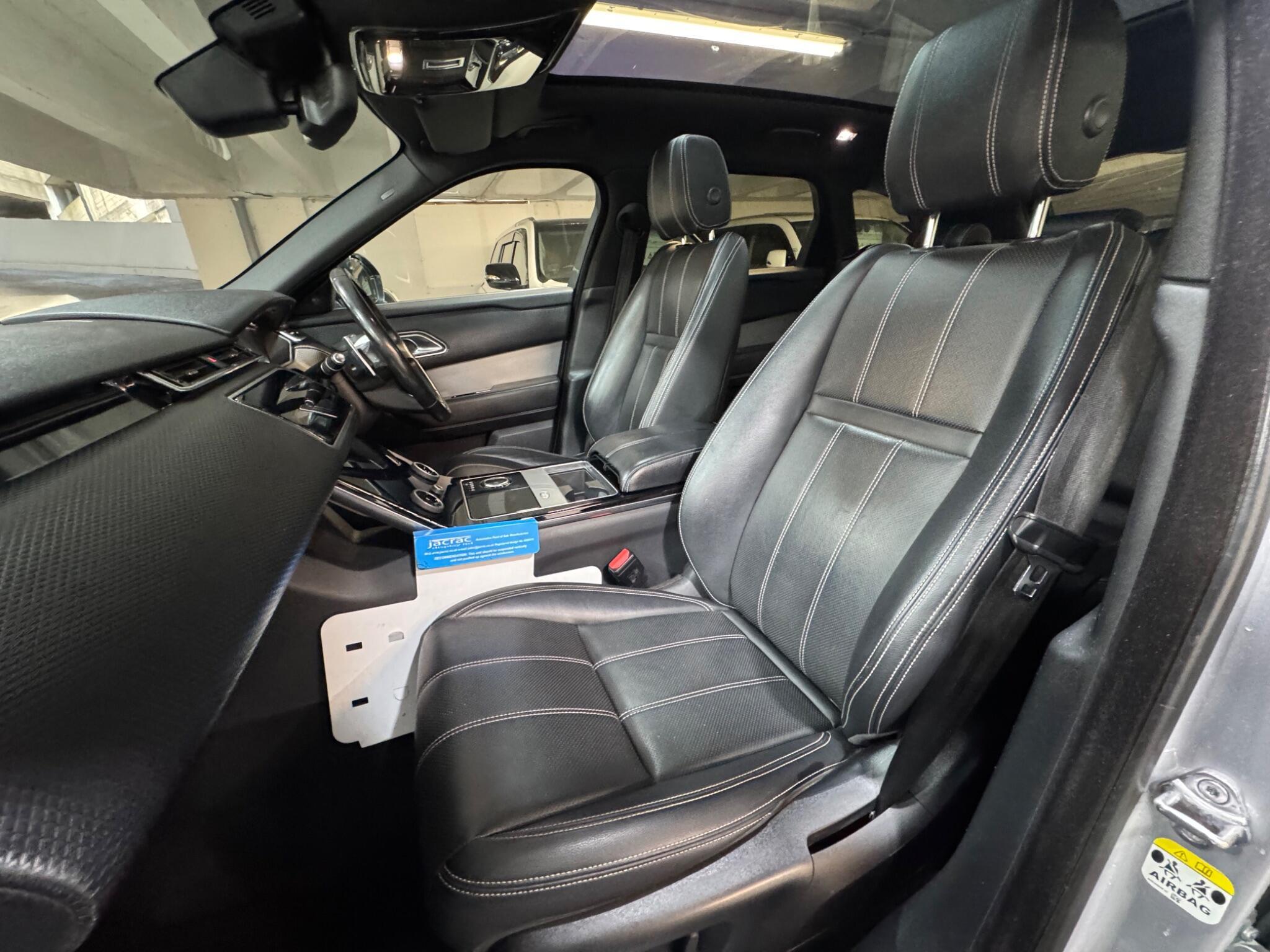 Land Rover Range Rover Velar - Image 10