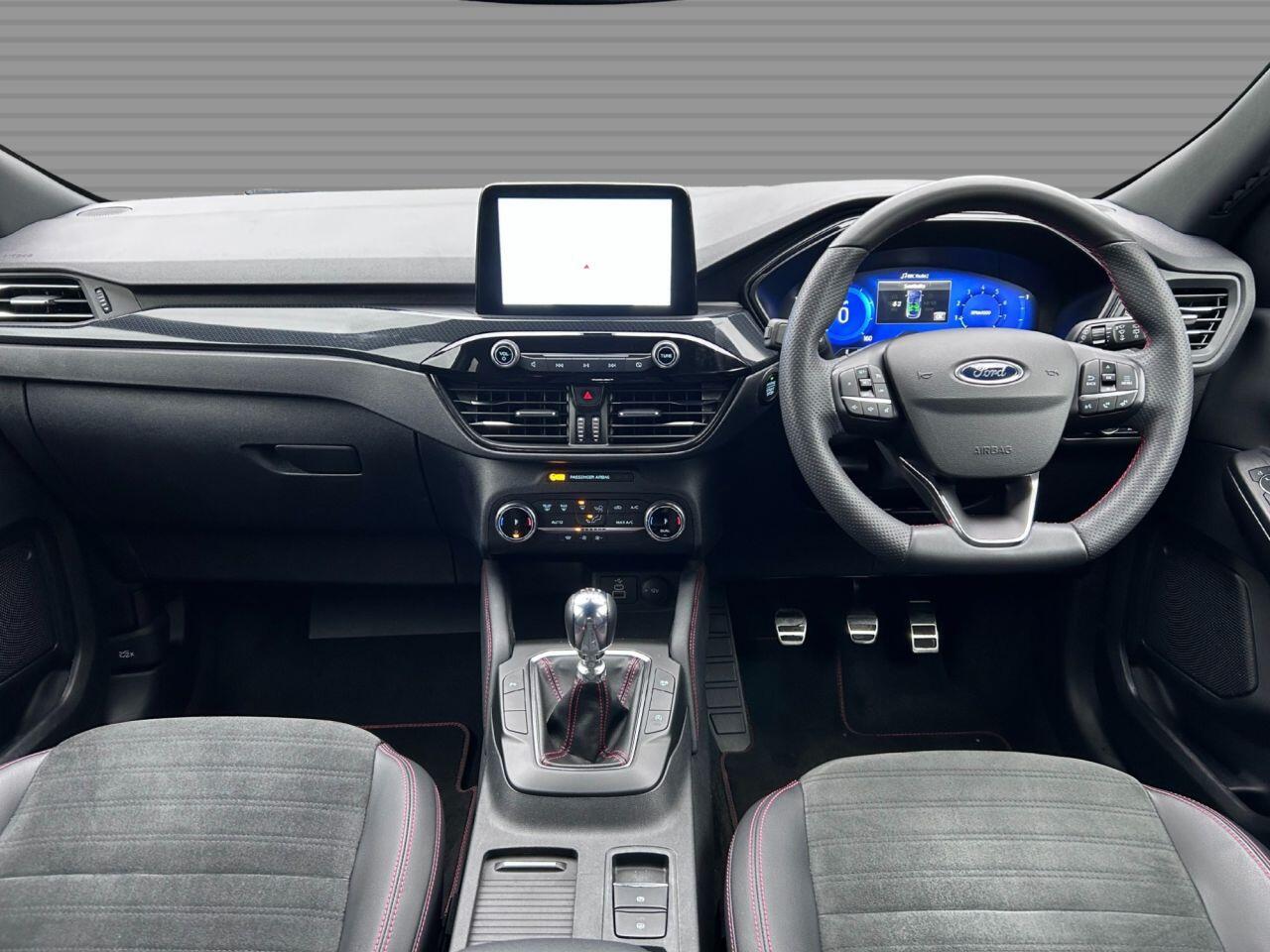 Ford Kuga - Image 14