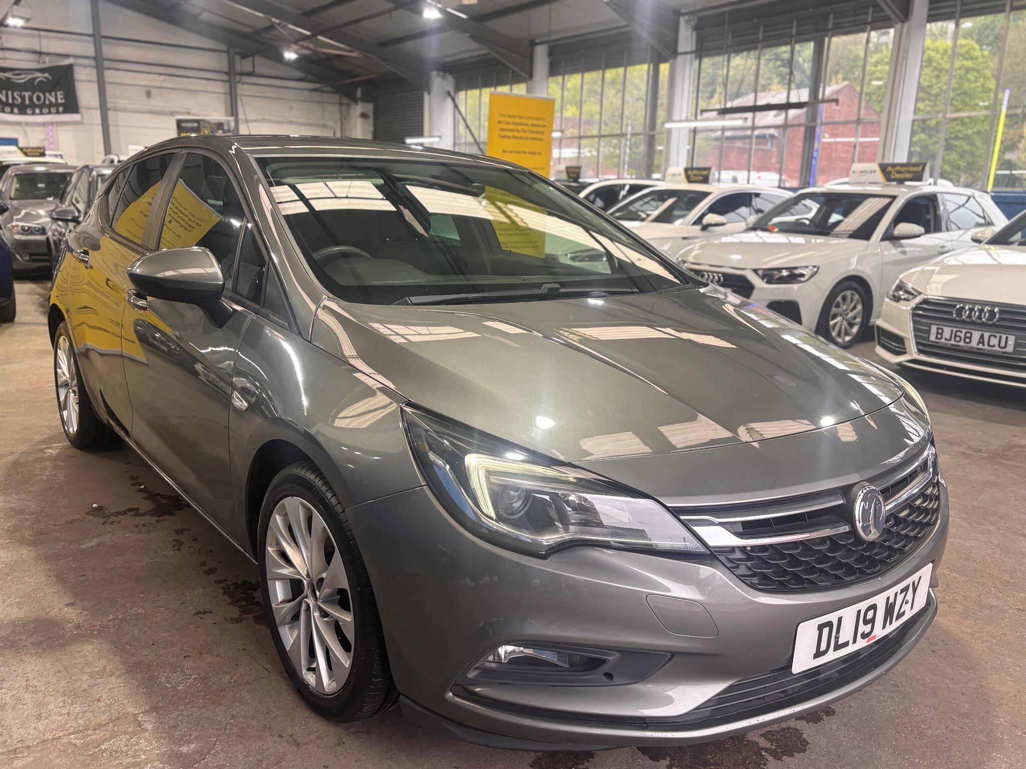 Vauxhall Astra - Image 19