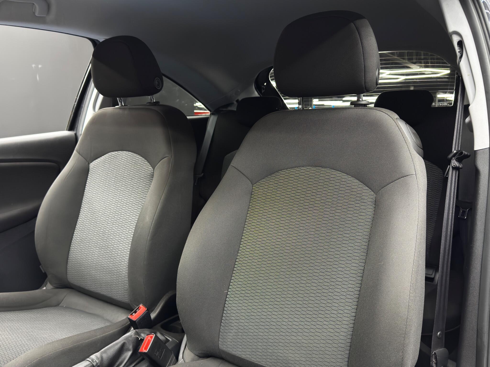 Vauxhall Corsa - Image 14