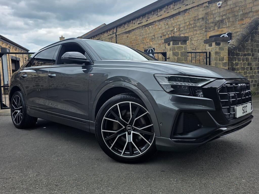 Audi Q8 - Image 9