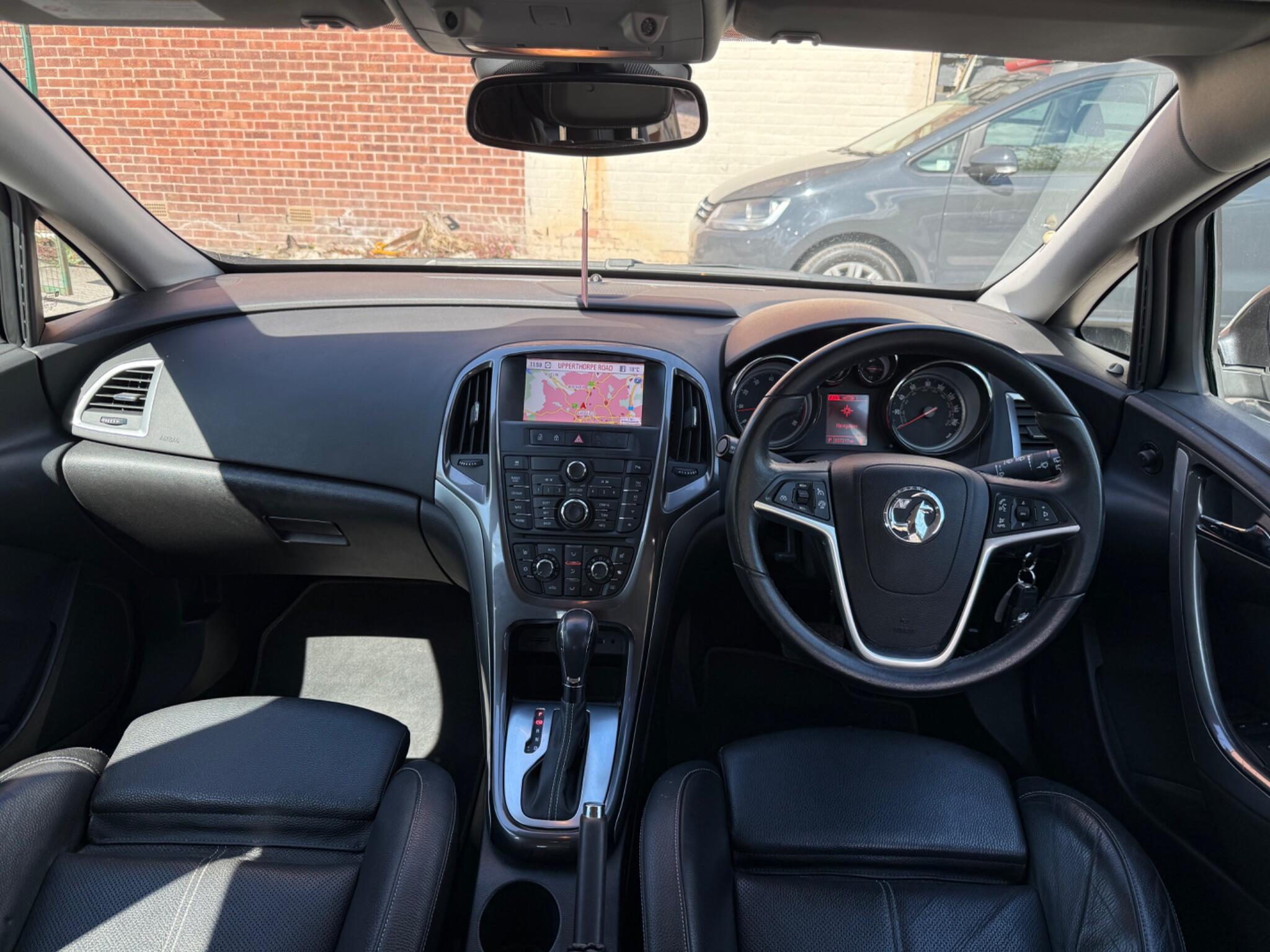 Vauxhall Astra - Image 18