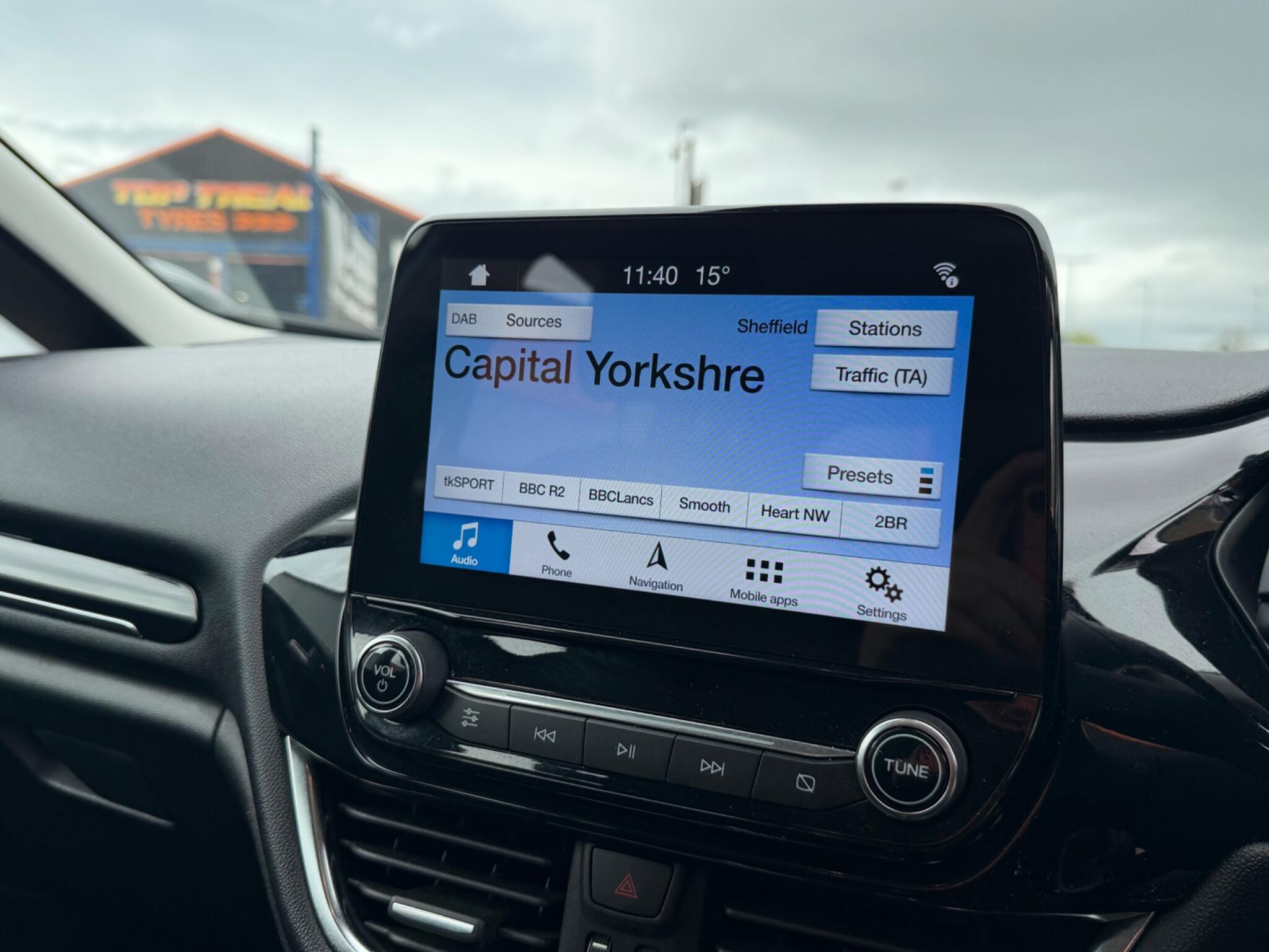 Ford Fiesta - Image 18