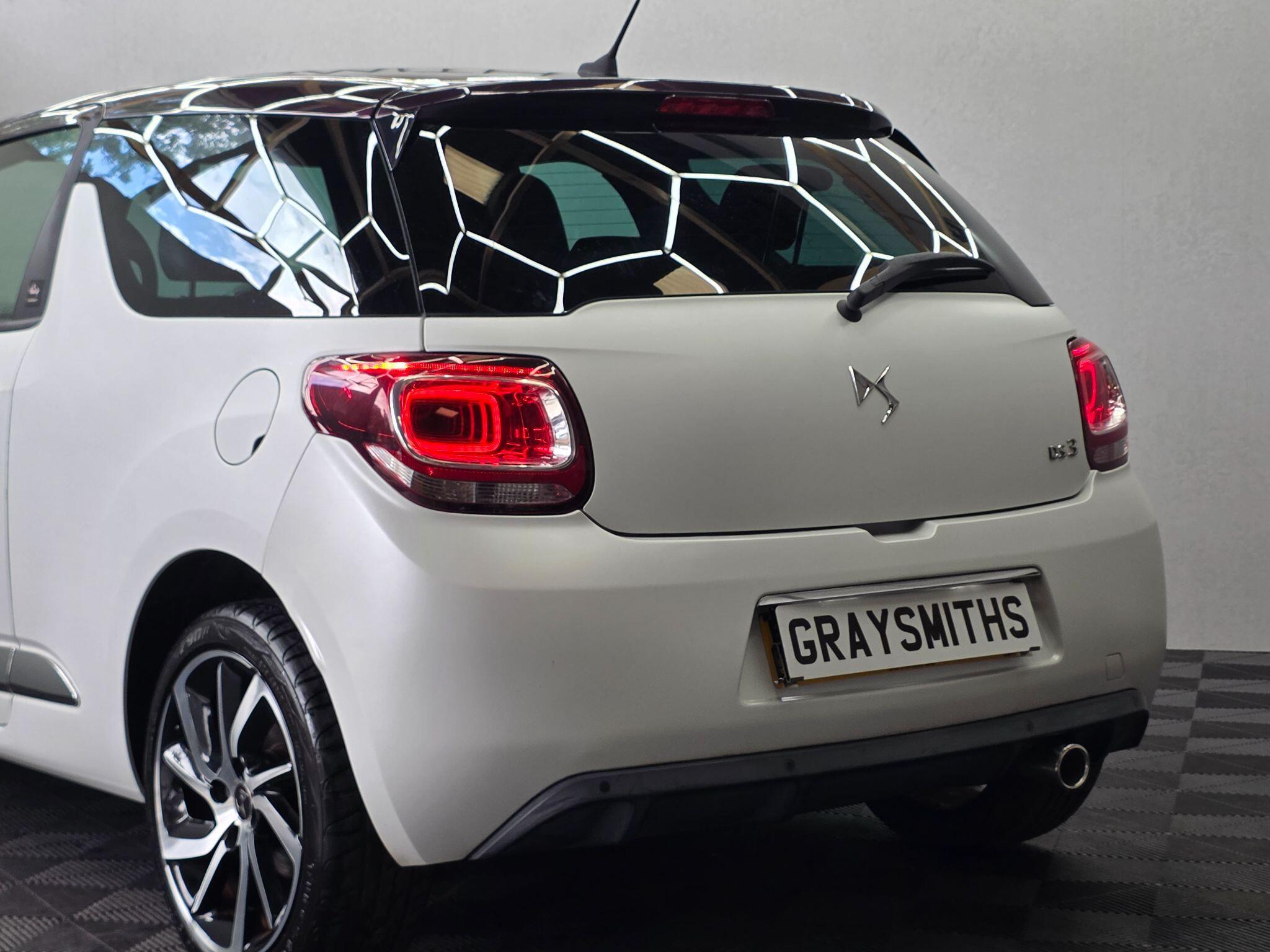 DS AUTOMOBILES DS 3 - Image 7