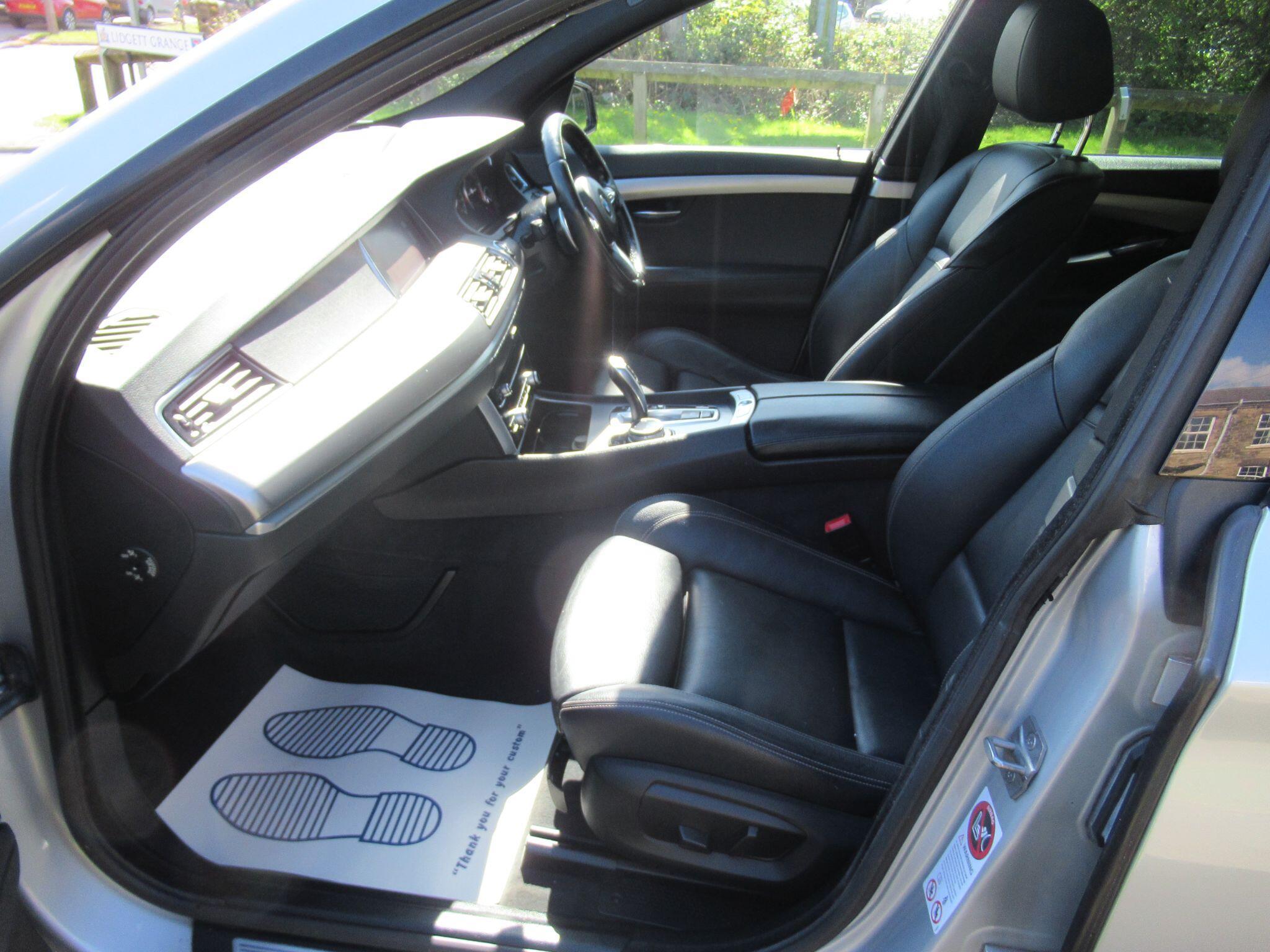 BMW 5 SERIES GRAN TURISMO - Image 13