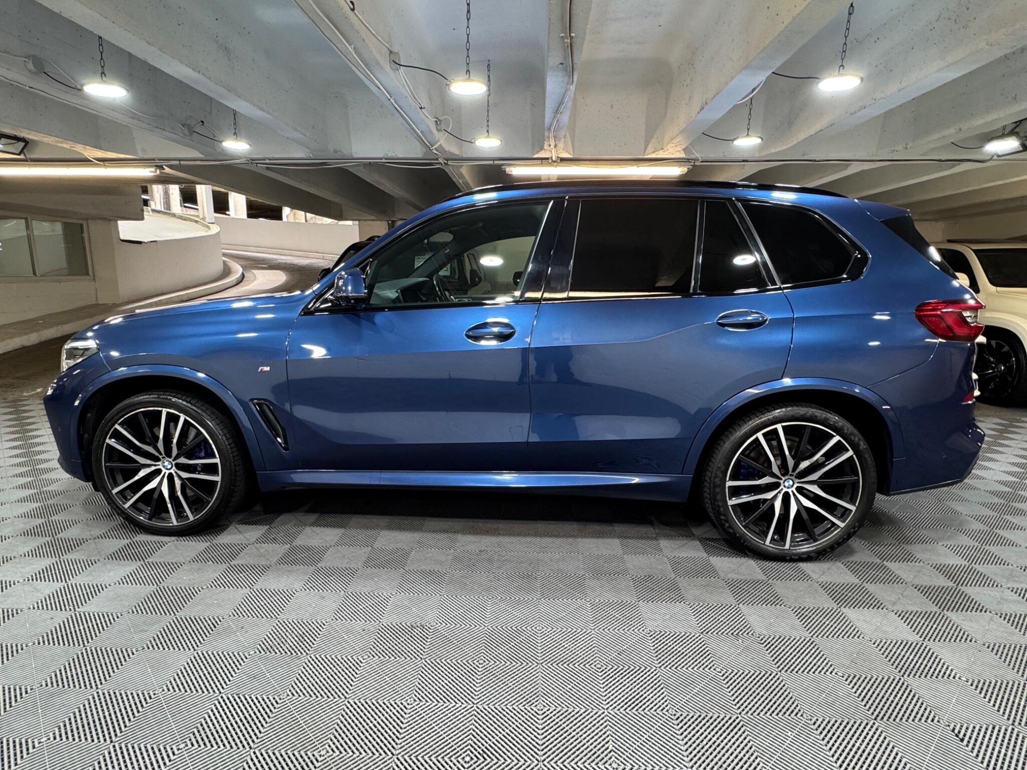 BMW X5 - Image 2