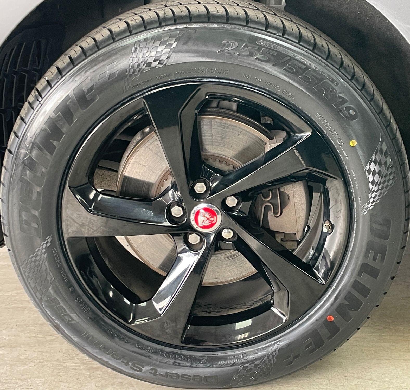 Jaguar F-Pace - Image 14